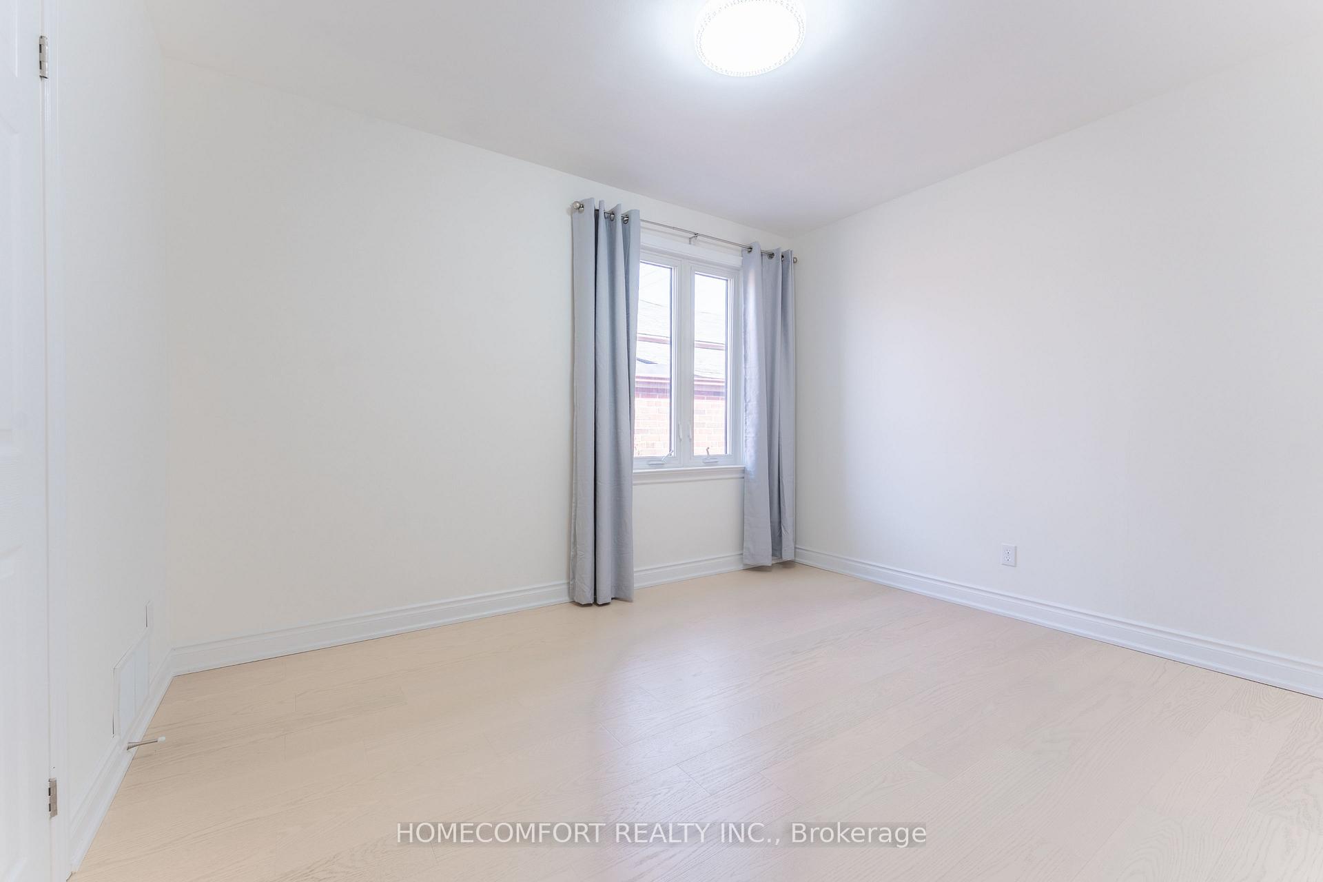 Photo 18 of 128 Rexleigh Drive, Toronto, O'Connor-Parkview — HOMEH