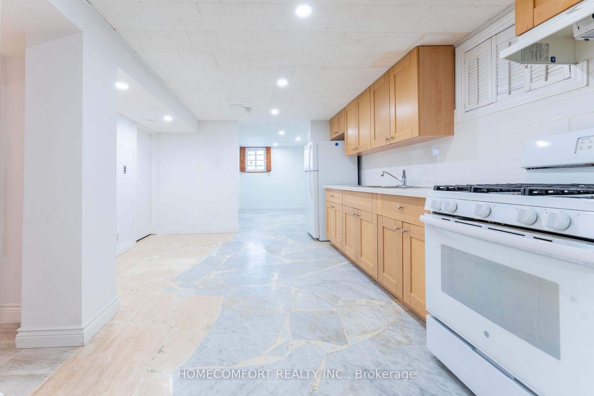 Photo 25 of 128 Rexleigh Drive, Toronto, O'Connor-Parkview — HOMEH