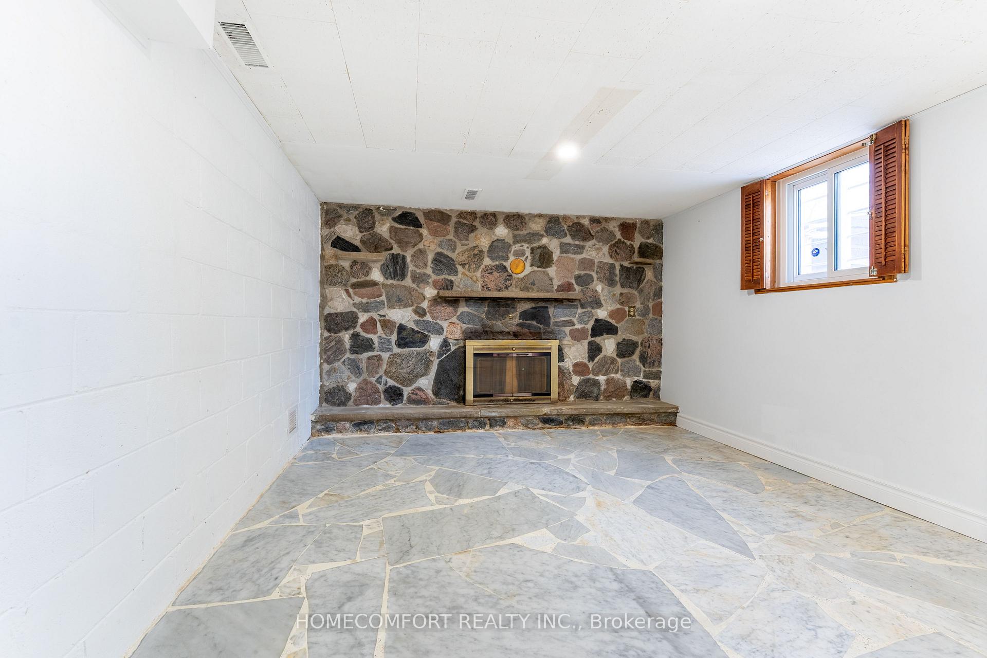 Photo 32 of 128 Rexleigh Drive, Toronto, O'Connor-Parkview — HOMEH
