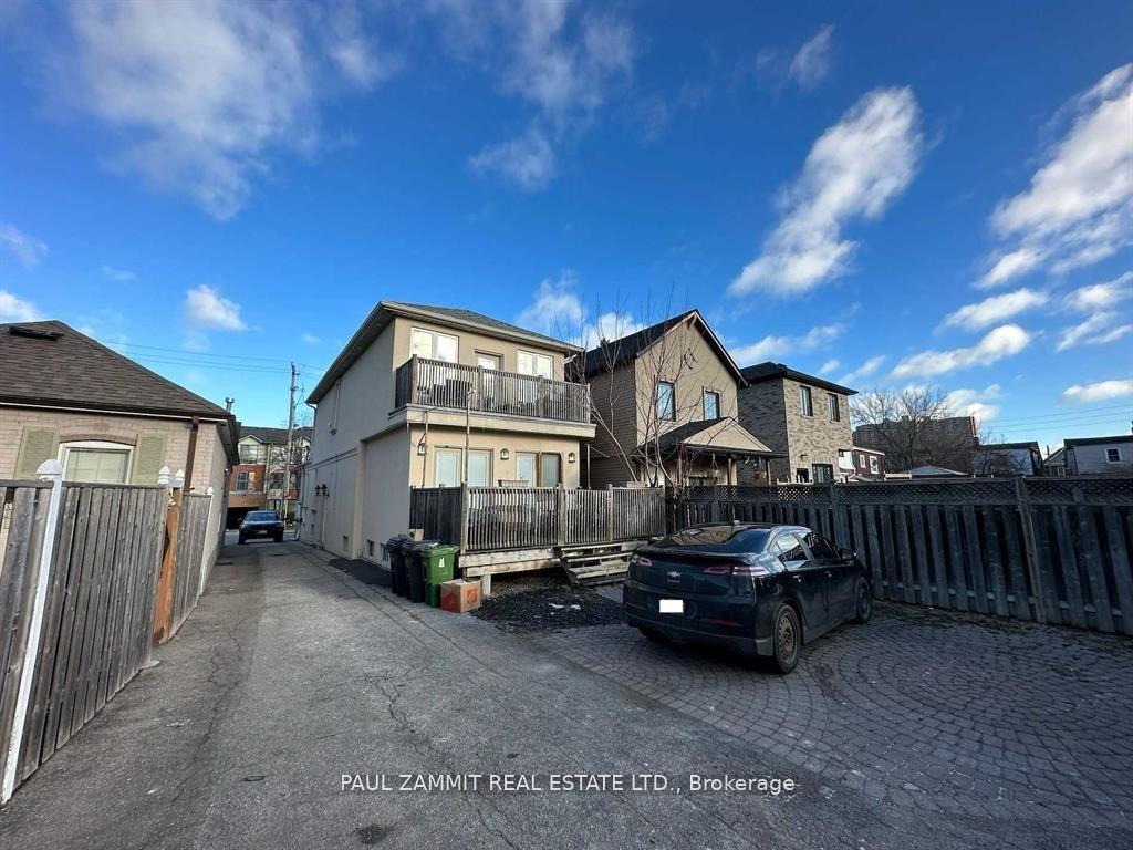 Photo 2 of 51 Secord Avenue, Toronto, Woodbine-Lumsden — HOMEH