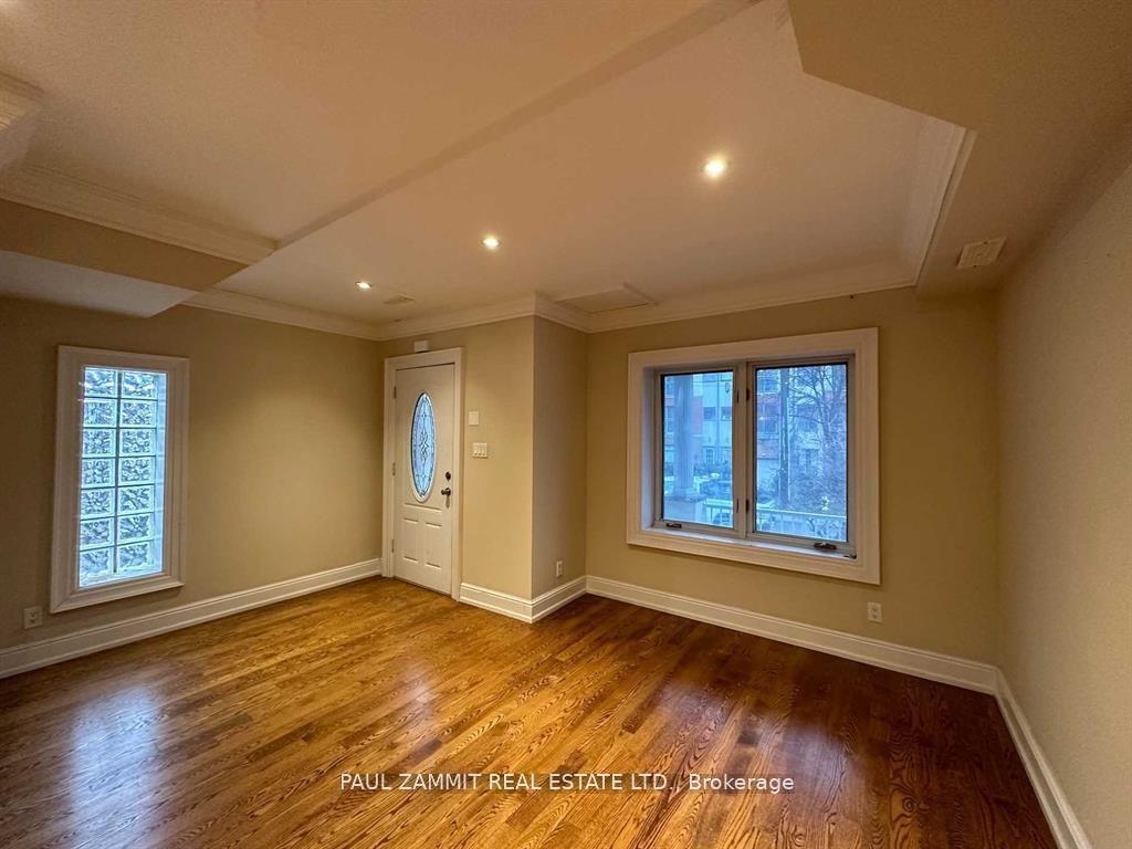 Photo 5 of 51 Secord Avenue, Toronto, Woodbine-Lumsden — HOMEH