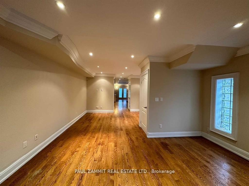 Photo 7 of 51 Secord Avenue, Toronto, Woodbine-Lumsden — HOMEH