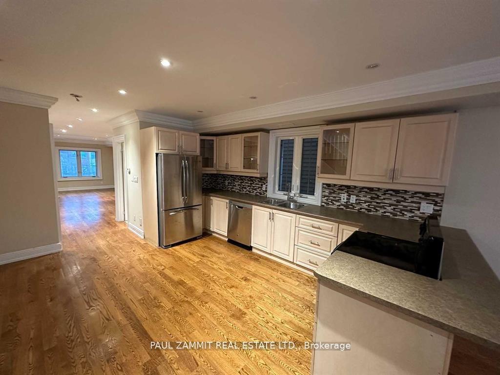Photo 9 of 51 Secord Avenue, Toronto, Woodbine-Lumsden — HOMEH