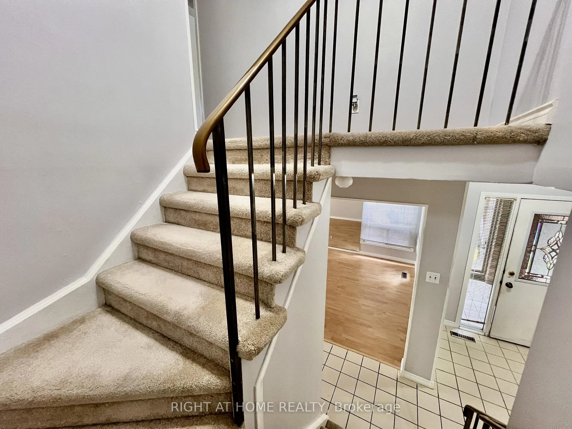 Photo 19 of 33 Fullerton Crescent, Markham, Milliken Mills West — HOMEH