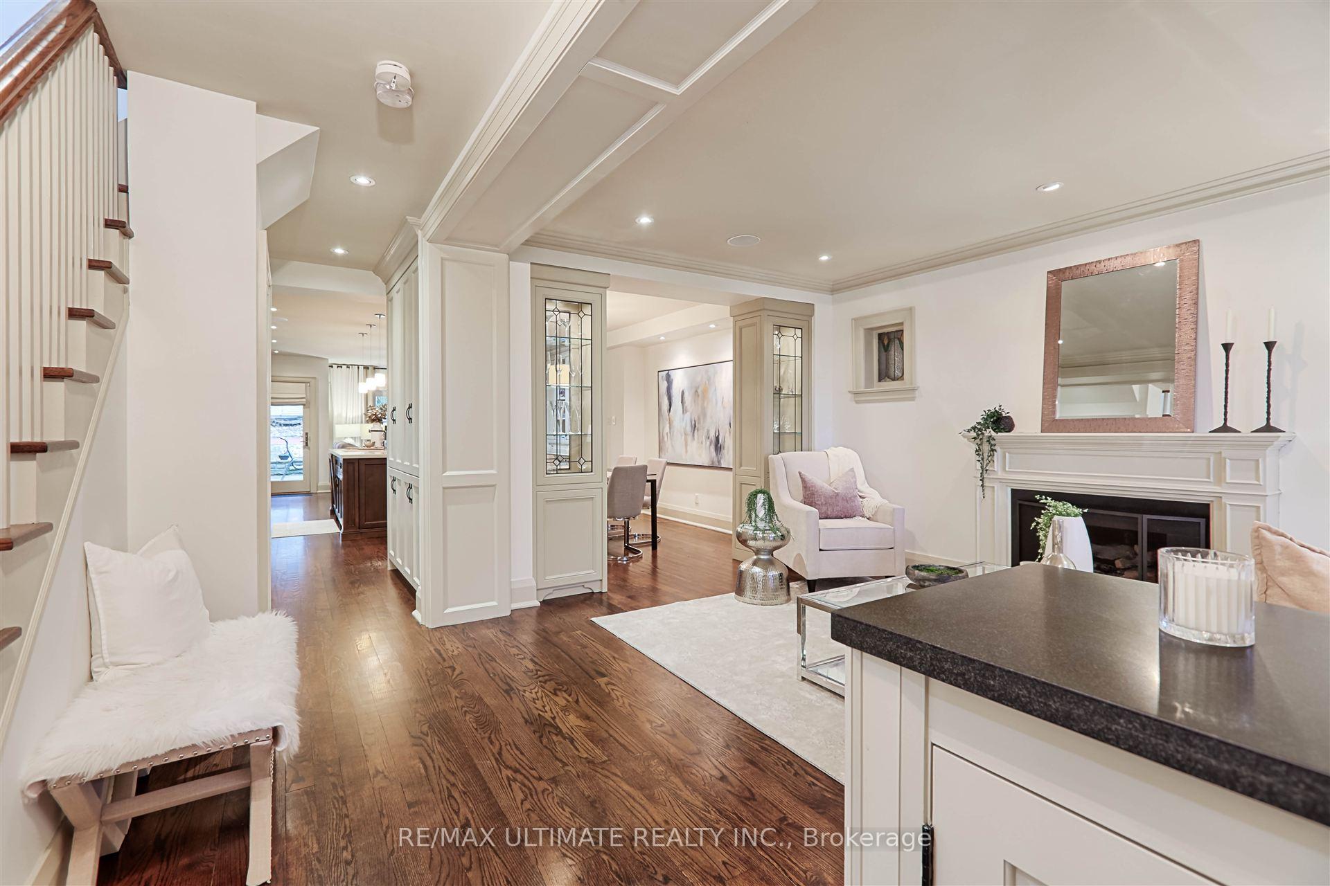 Photo 3 of 305 Castlefield Avenue, Toronto, Lawrence Park South — HOMEH