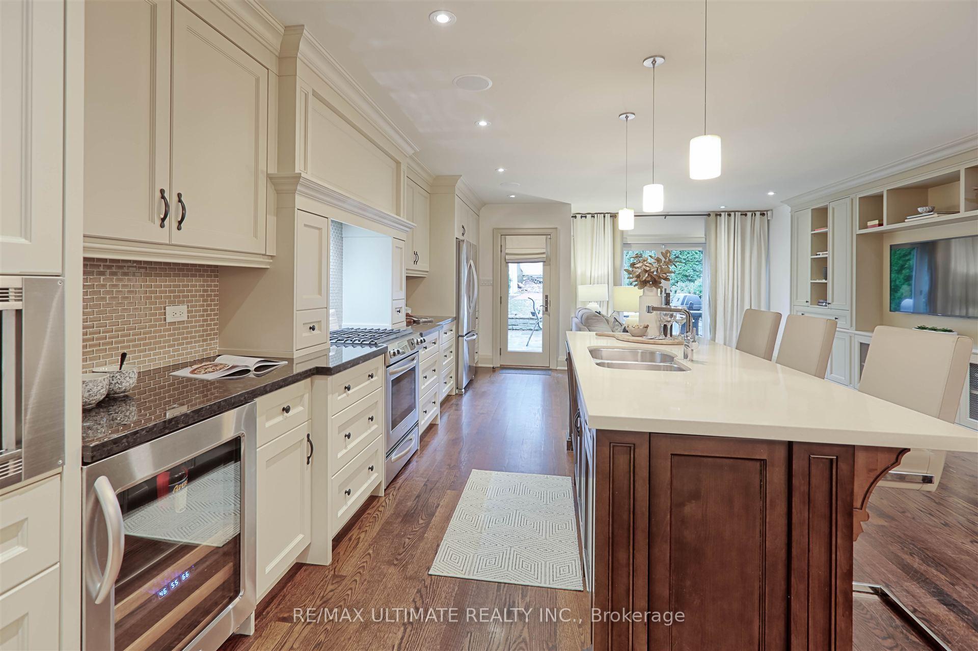 Photo 12 of 305 Castlefield Avenue, Toronto, Lawrence Park South — HOMEH