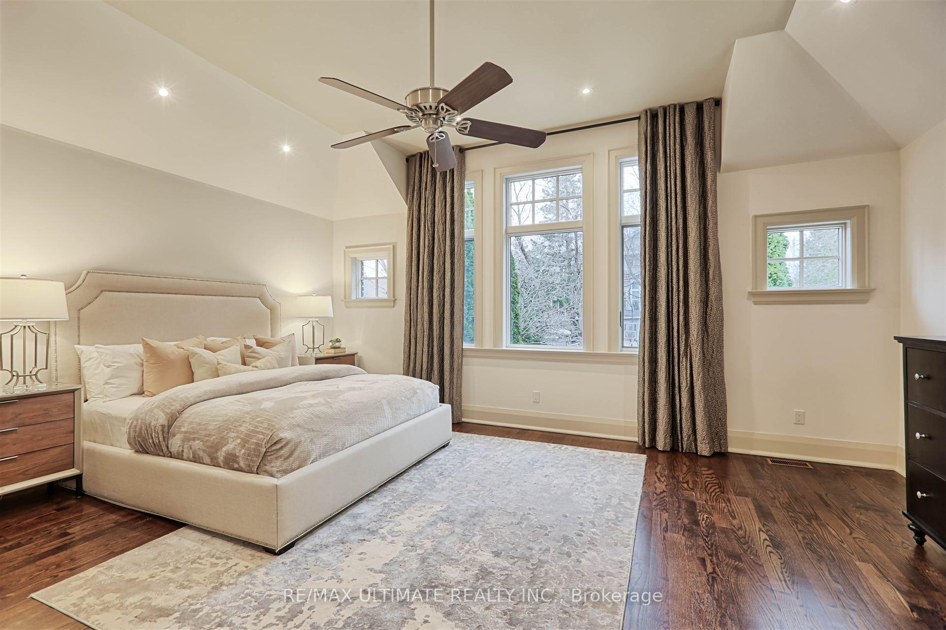 Photo 19 of 305 Castlefield Avenue, Toronto, Lawrence Park South — HOMEH