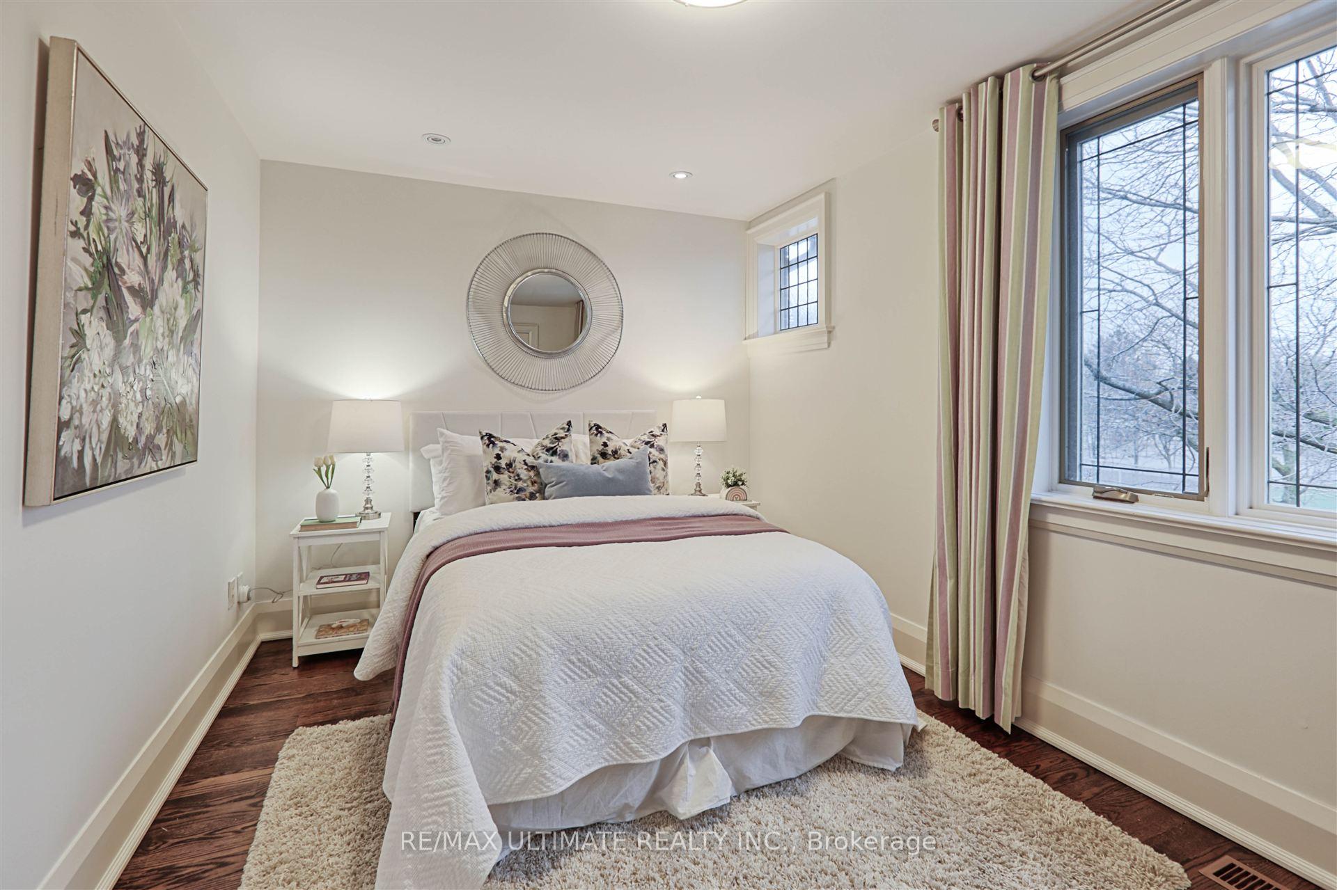 Photo 23 of 305 Castlefield Avenue, Toronto, Lawrence Park South — HOMEH