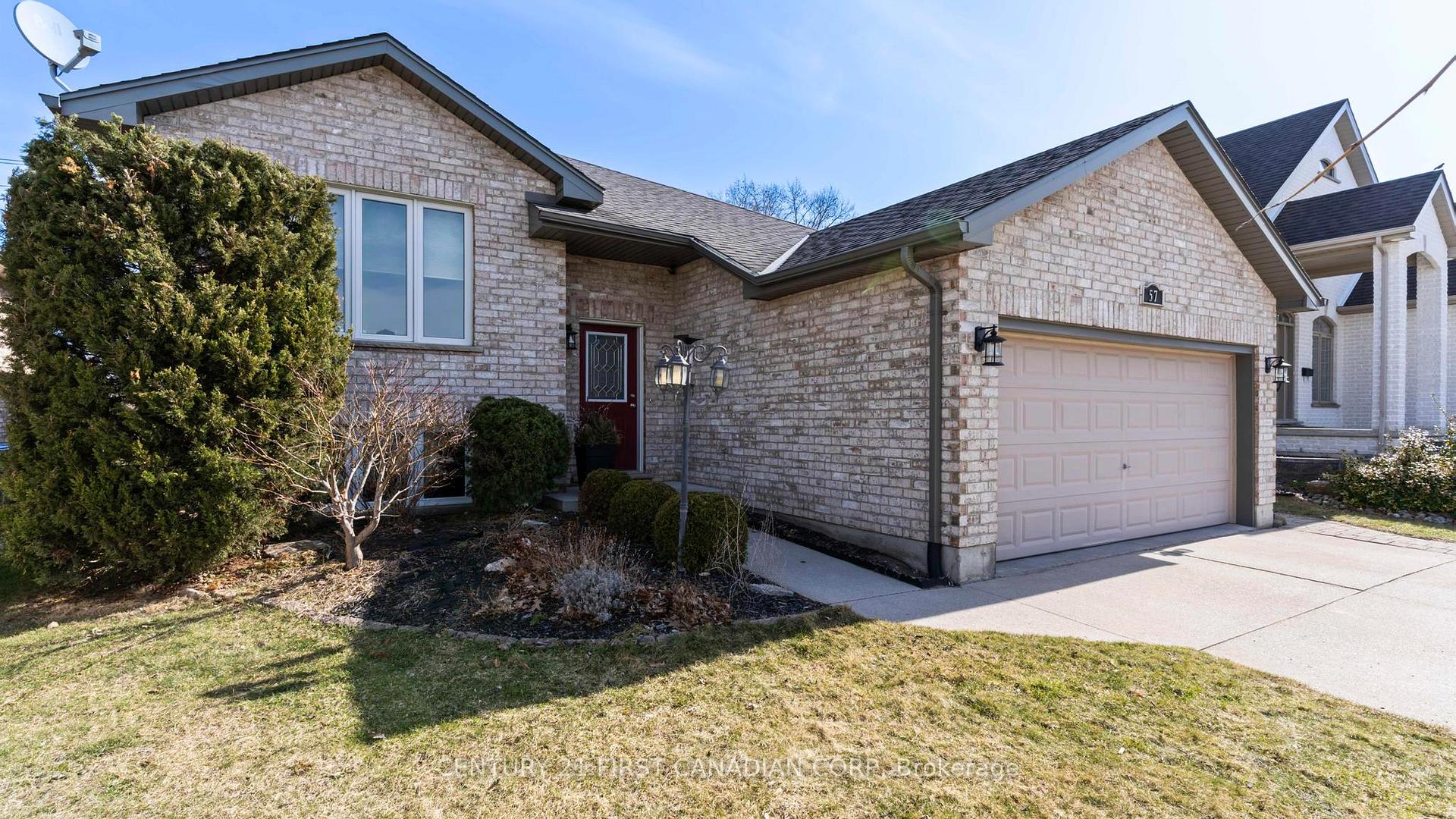 Photo 3 of 57 Ridge Street, Strathroy-Caradoc, SW — HOMEH