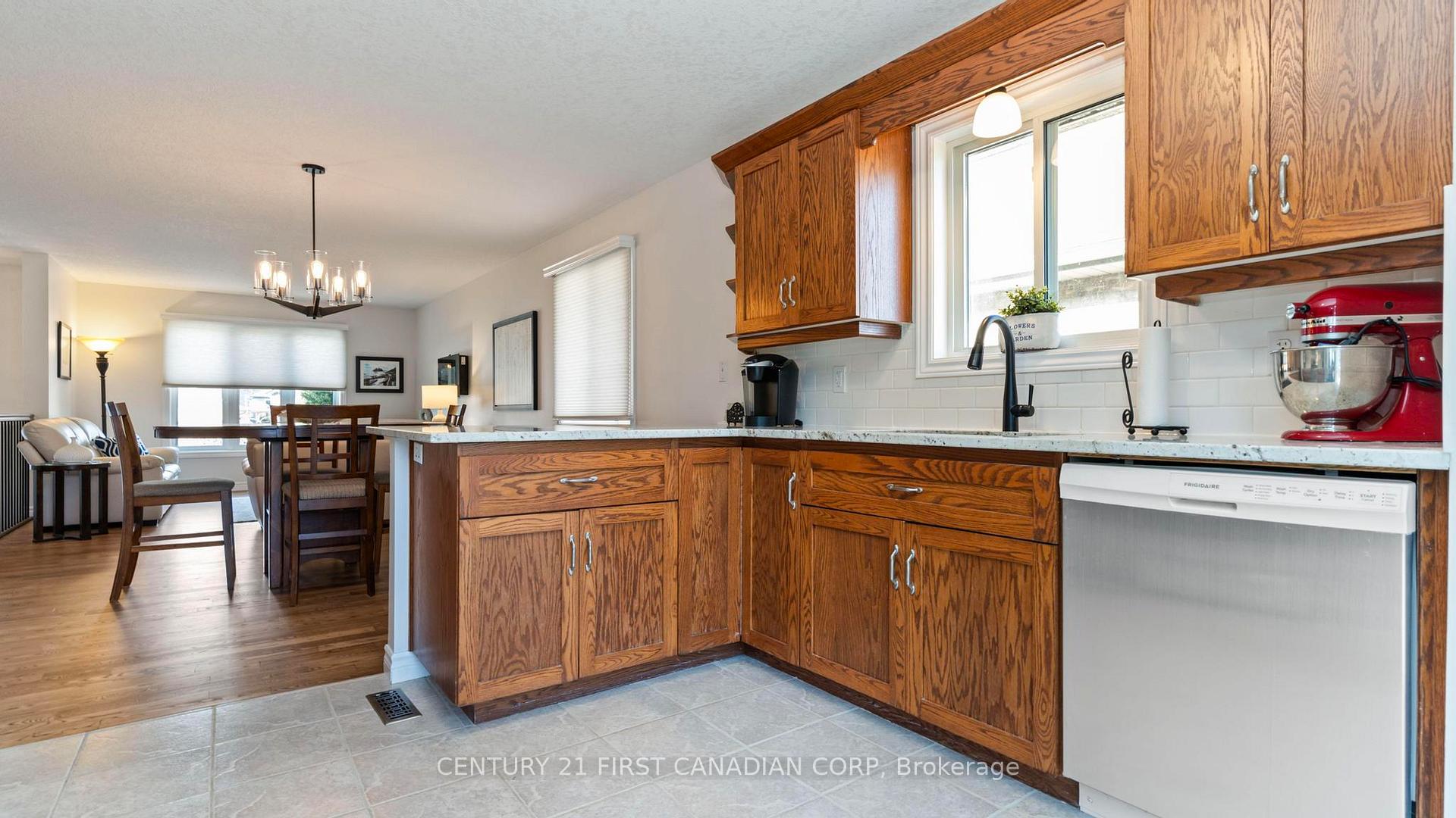 Photo 16 of 57 Ridge Street, Strathroy-Caradoc, SW — HOMEH