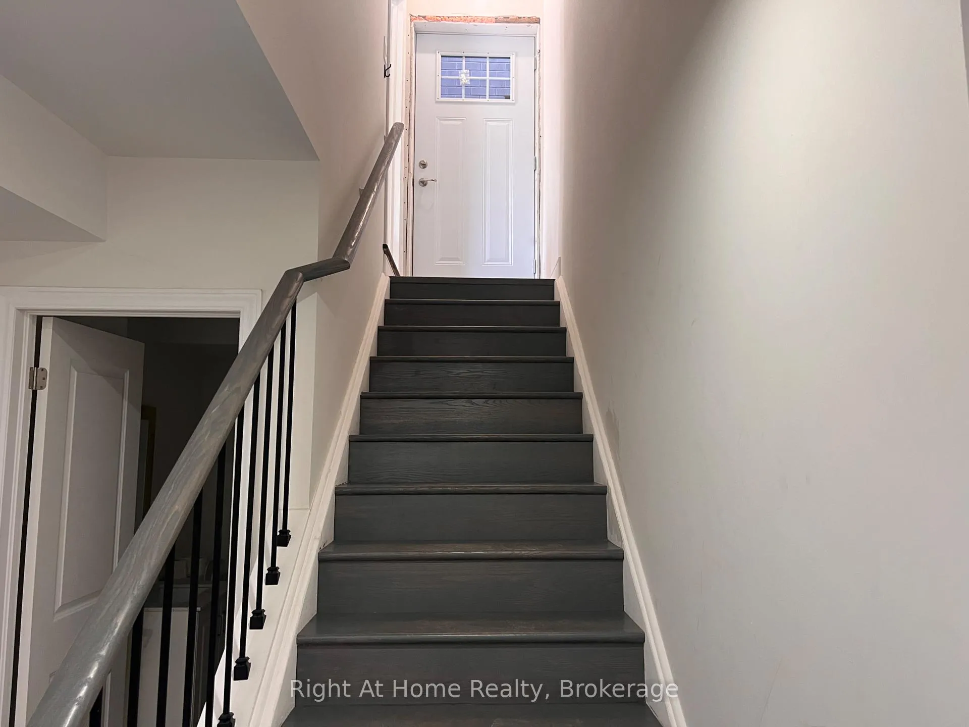 Photo 6 of Unit Basement, 87 Hitchman Street, Brant, Paris — HOMEH