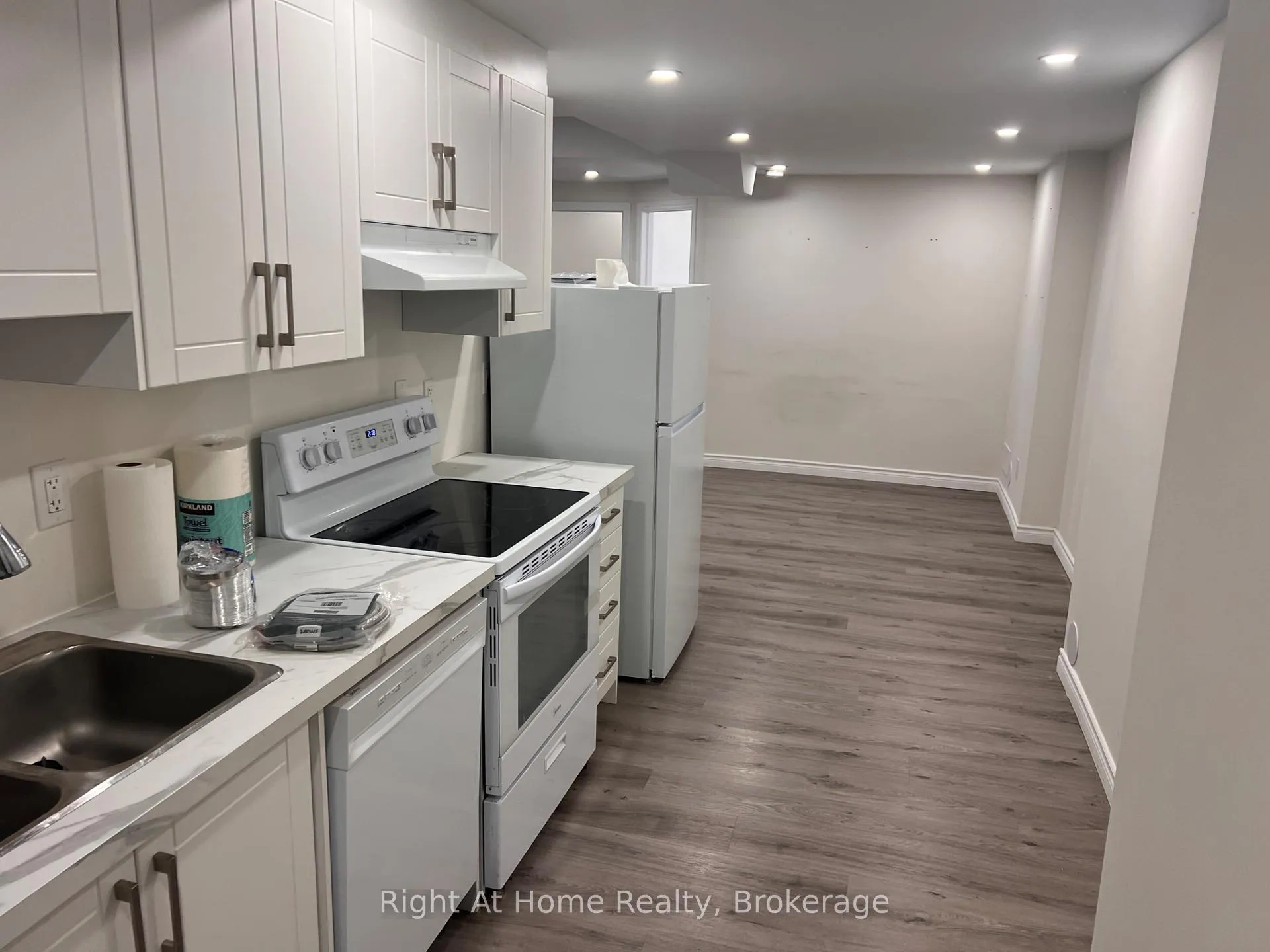 Photo 19 of Unit Basement, 87 Hitchman Street, Brant, Paris — HOMEH