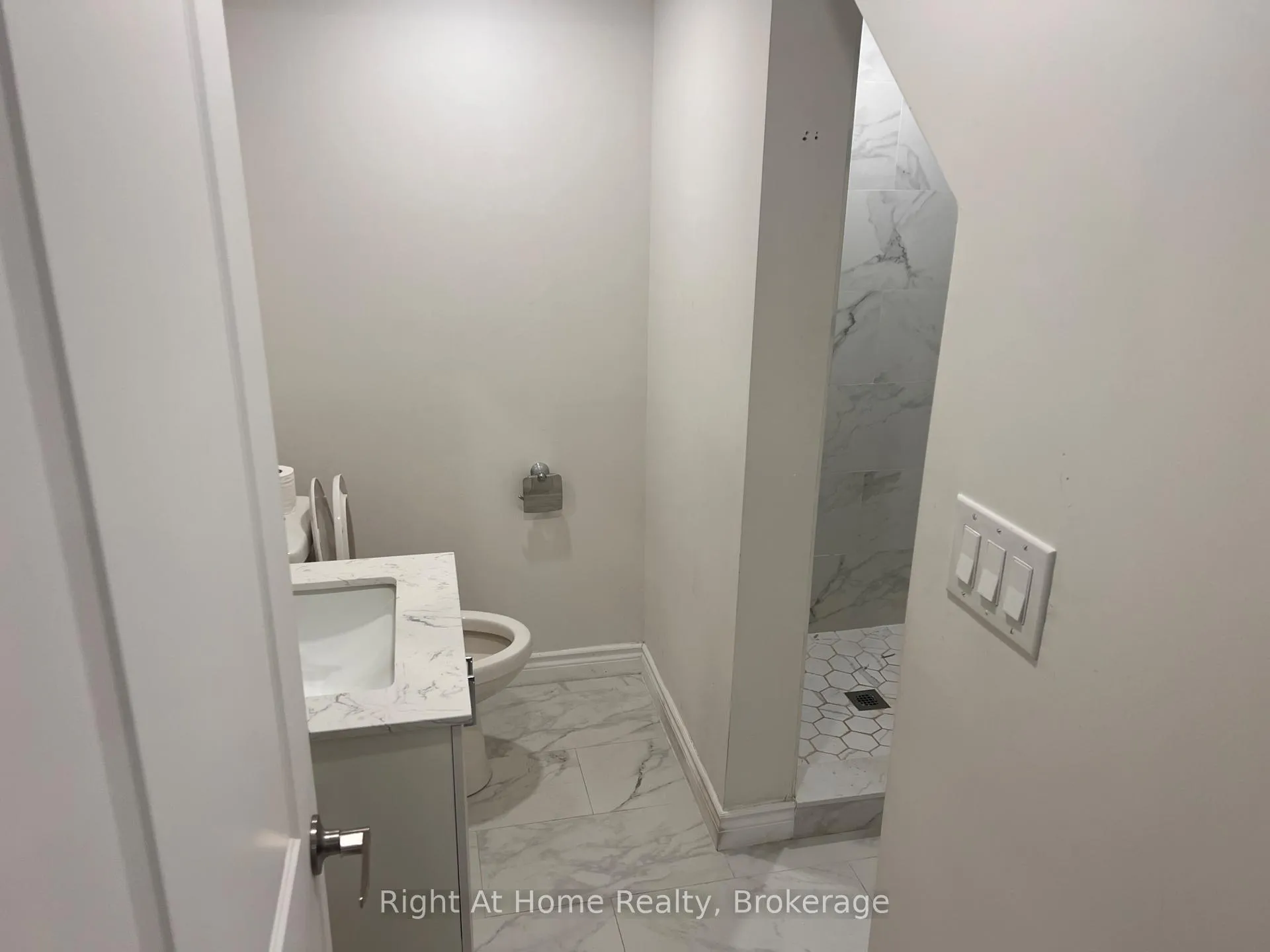 Photo 24 of Unit Basement, 87 Hitchman Street, Brant, Paris — HOMEH