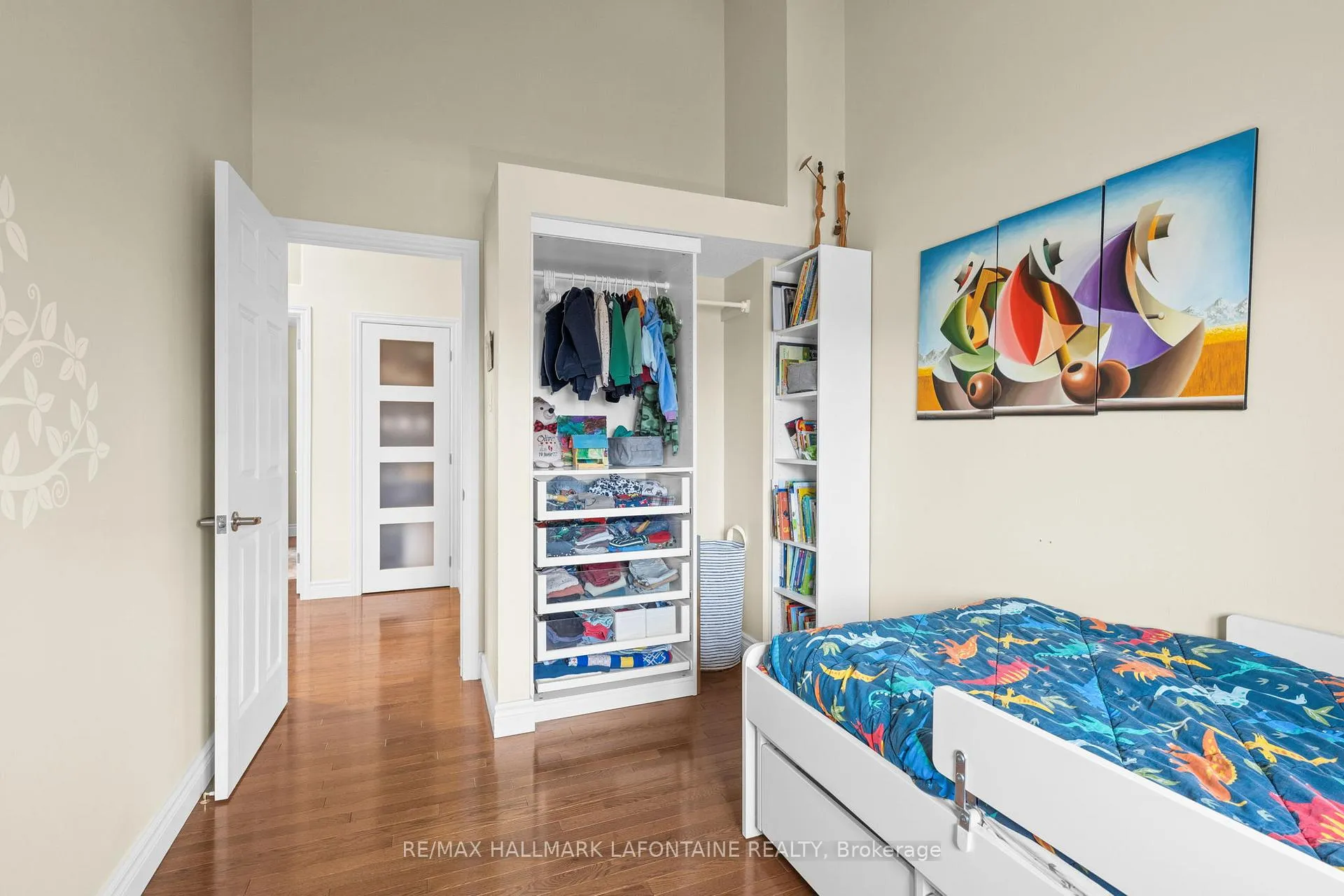 Photo 28 of Unit 32, 110 Walnut Court, Ottawa, West Centre Town — HOMEH