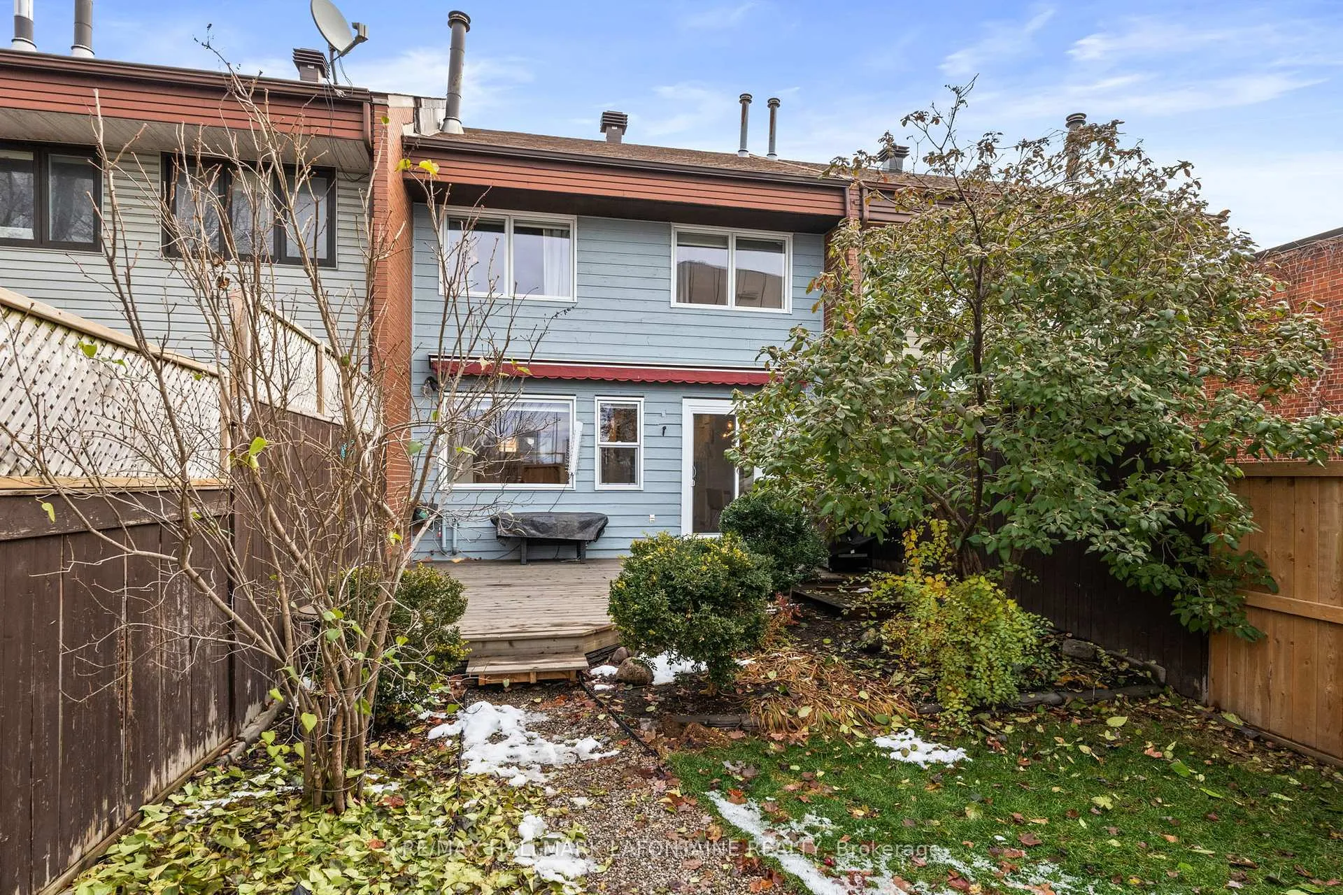 Photo 34 of Unit 32, 110 Walnut Court, Ottawa, West Centre Town — HOMEH