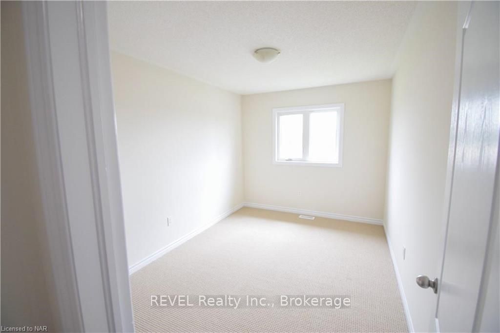 Photo 13 of 78 Palace Street, Thorold, Thorold Downtown — HOMEH