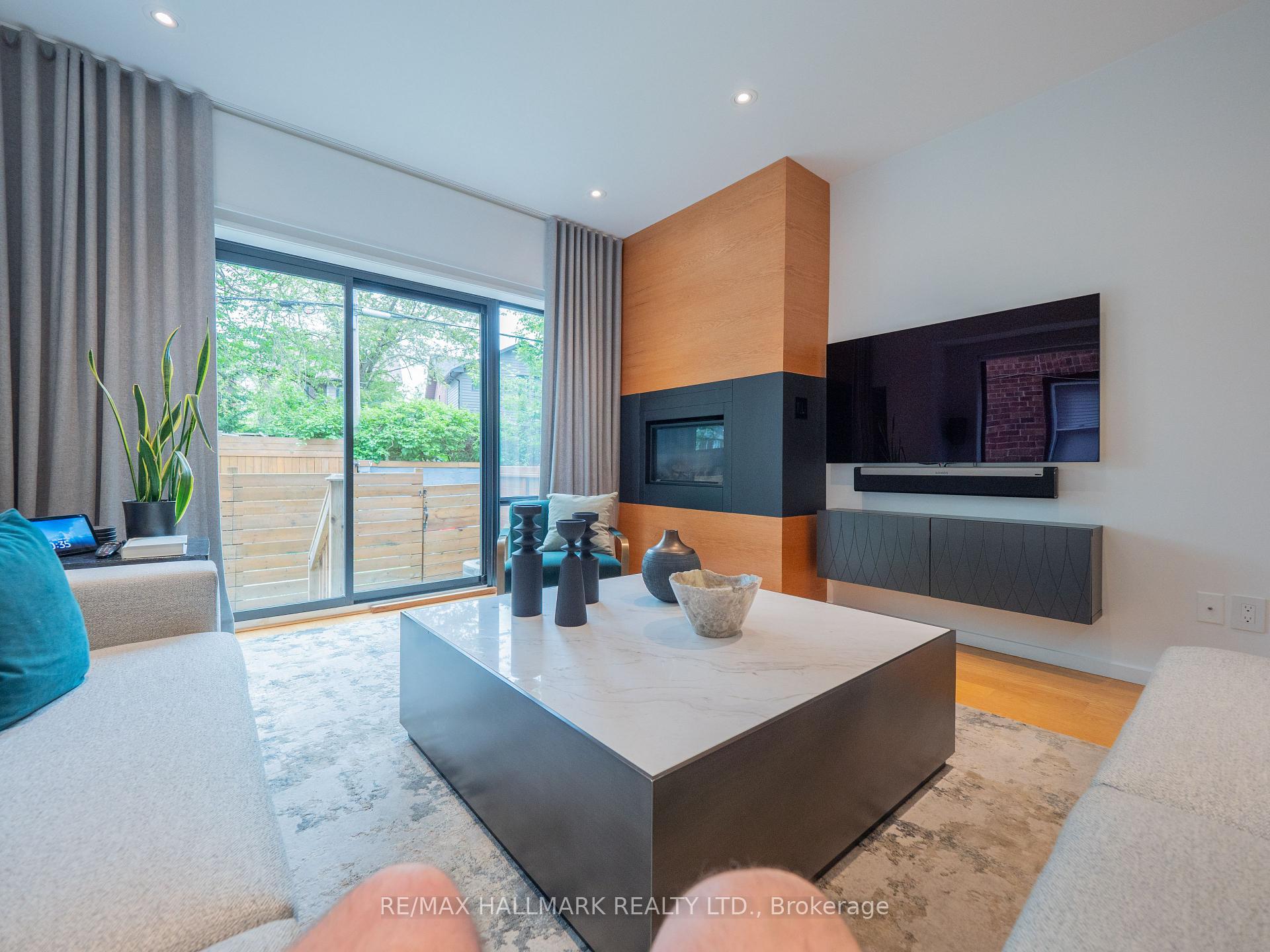 Photo 23 of 12 Thorncliffe Avenue, Toronto, Playter Estates-Danforth — HOMEH