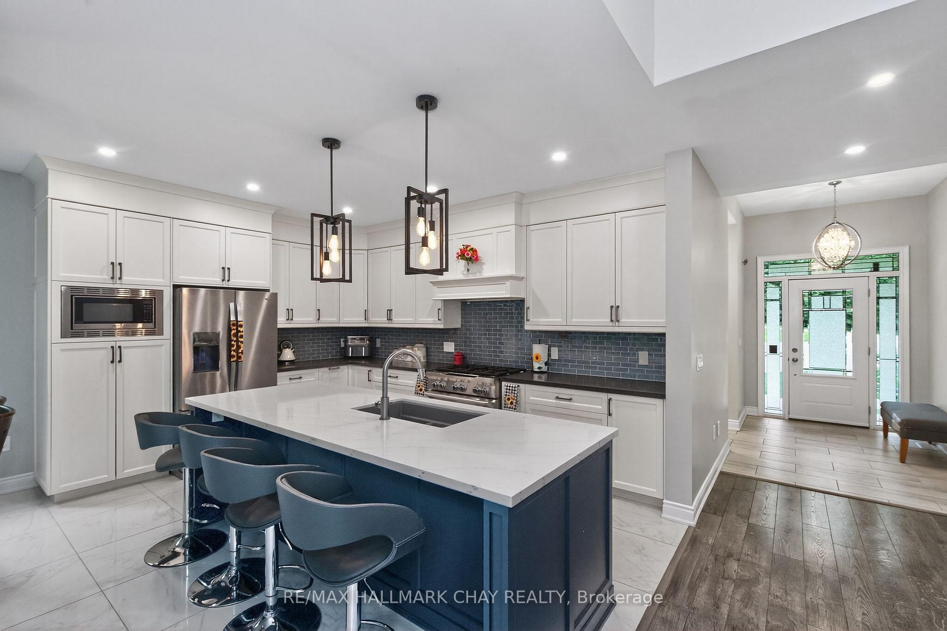 Photo 10 of 2 Timberland Court S, Tiny, Rural Tiny — HOMEH