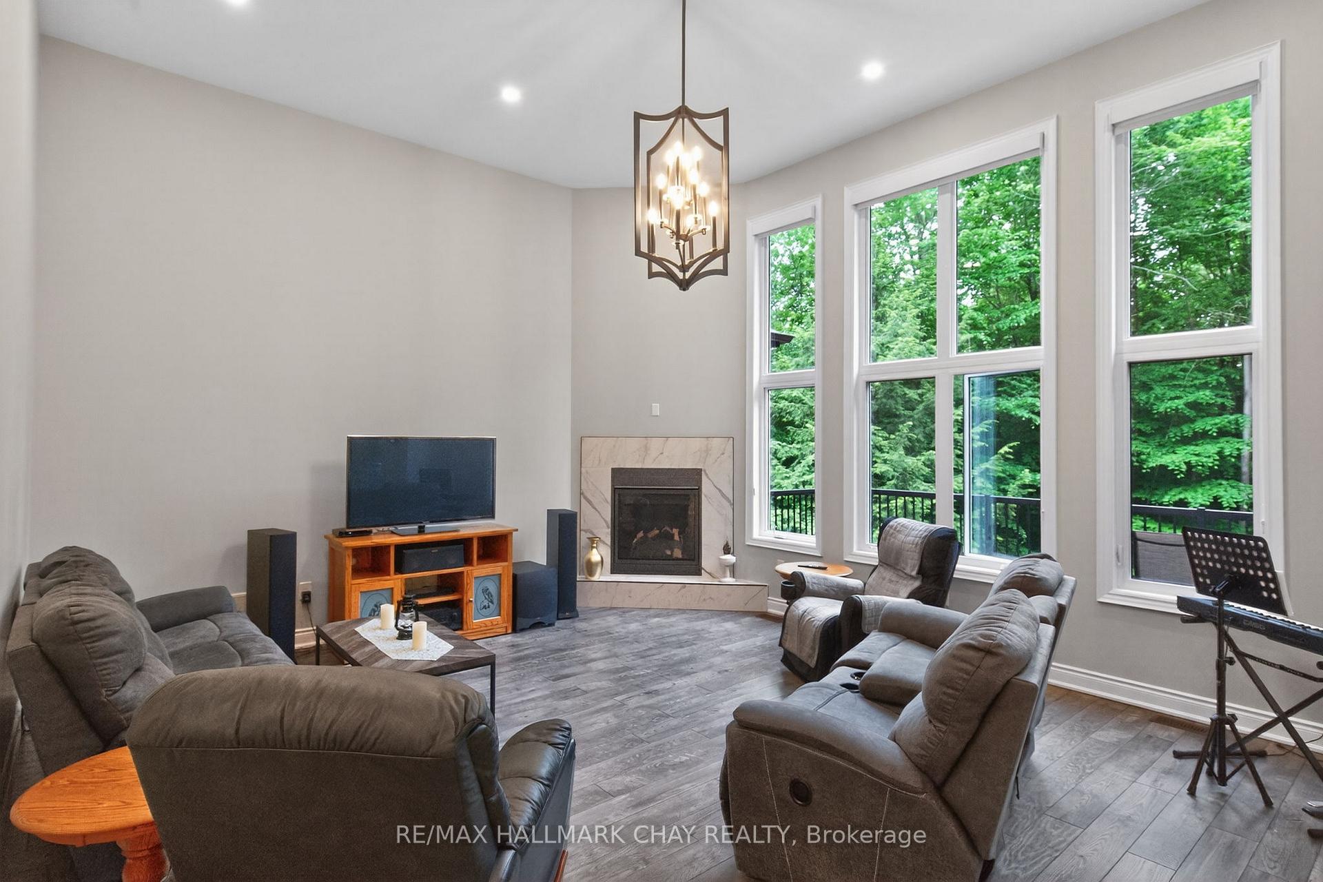 Photo 18 of 2 Timberland Court S, Tiny, Rural Tiny — HOMEH