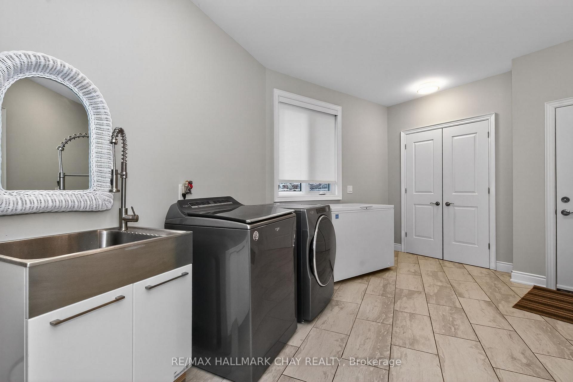 Photo 23 of 2 Timberland Court S, Tiny, Rural Tiny — HOMEH