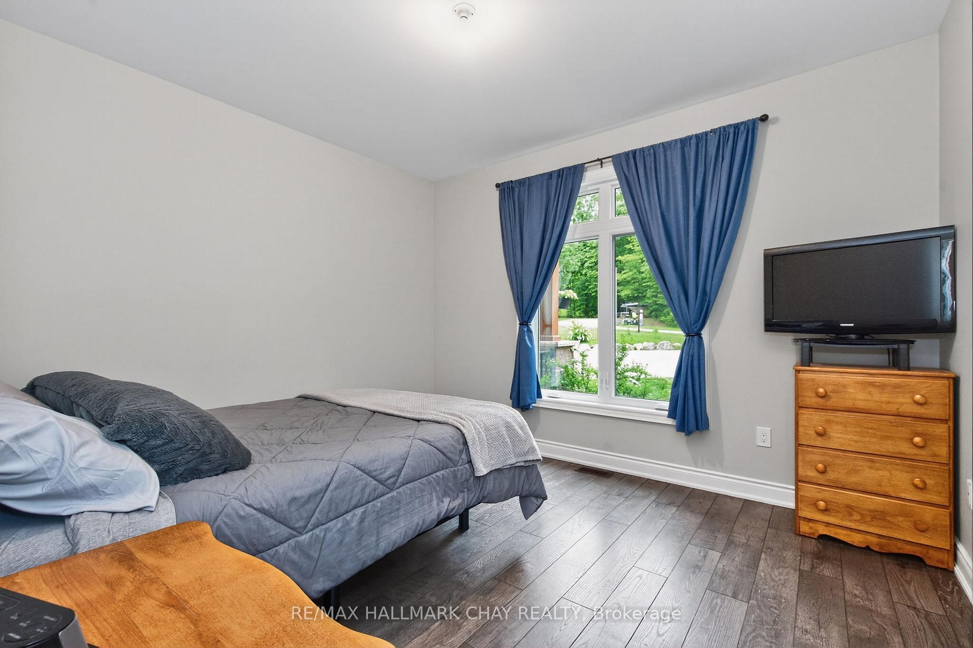 Photo 34 of 2 Timberland Court S, Tiny, Rural Tiny — HOMEH