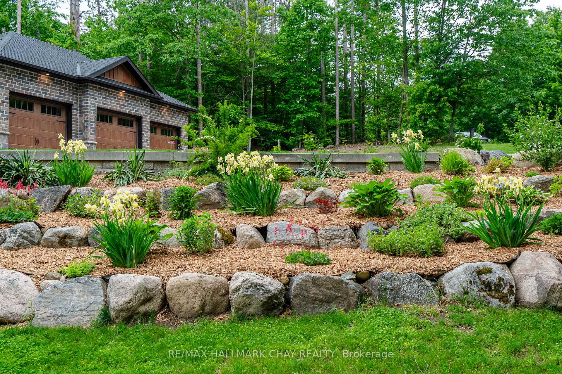 Photo 42 of 2 Timberland Court S, Tiny, Rural Tiny — HOMEH