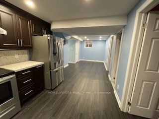 Photo 2 of 208 Pimlico Drive, Oshawa, Windfields — HOMEH