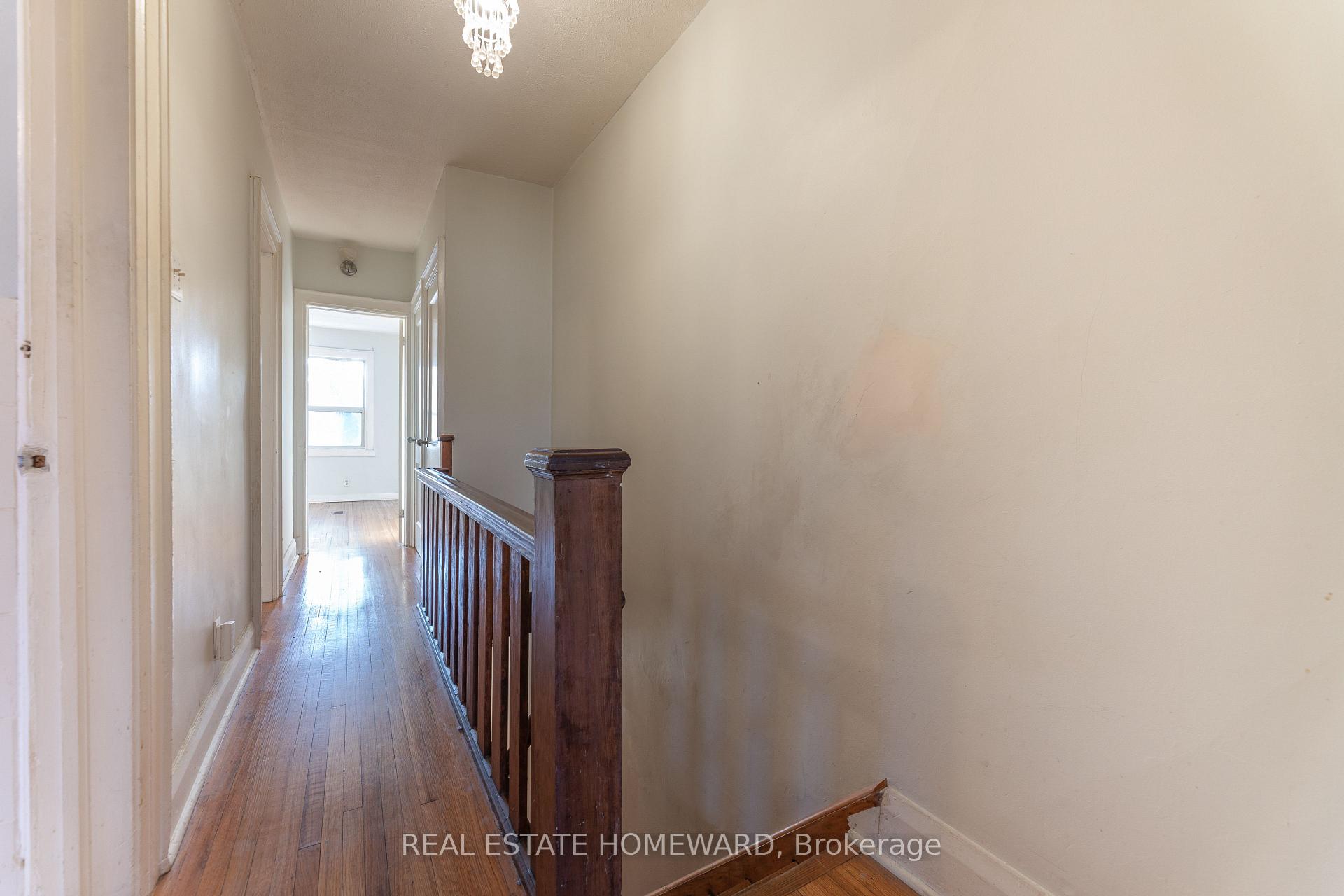 Photo 18 of 5 Billings Avenue, Toronto, Greenwood-Coxwell — HOMEH