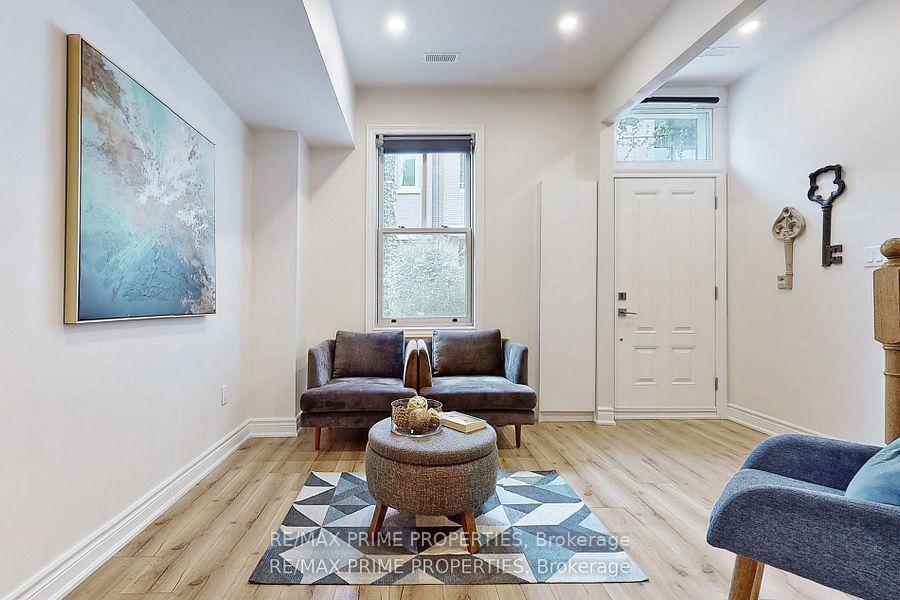 Photo 14 of 3 Percy Street, Toronto, Moss Park — HOMEH