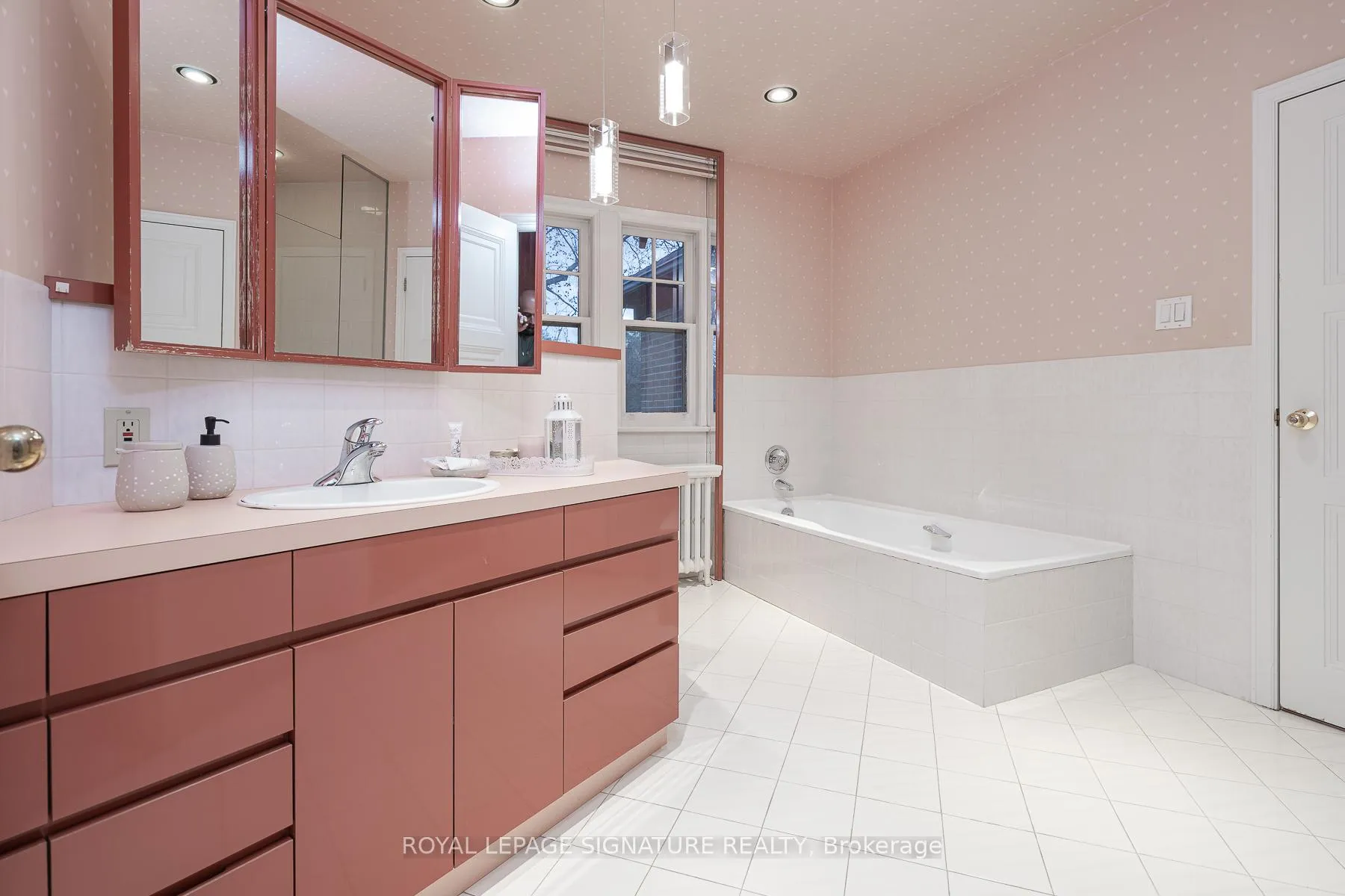 Photo 6 of 408 Rosemary Road, Toronto, Forest Hill South — HOMEH