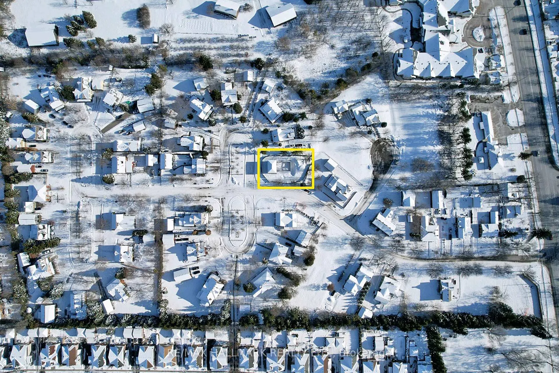 Photo 11 of 2 Alexander Hunter Place, Markham, Wismer — HOMEH