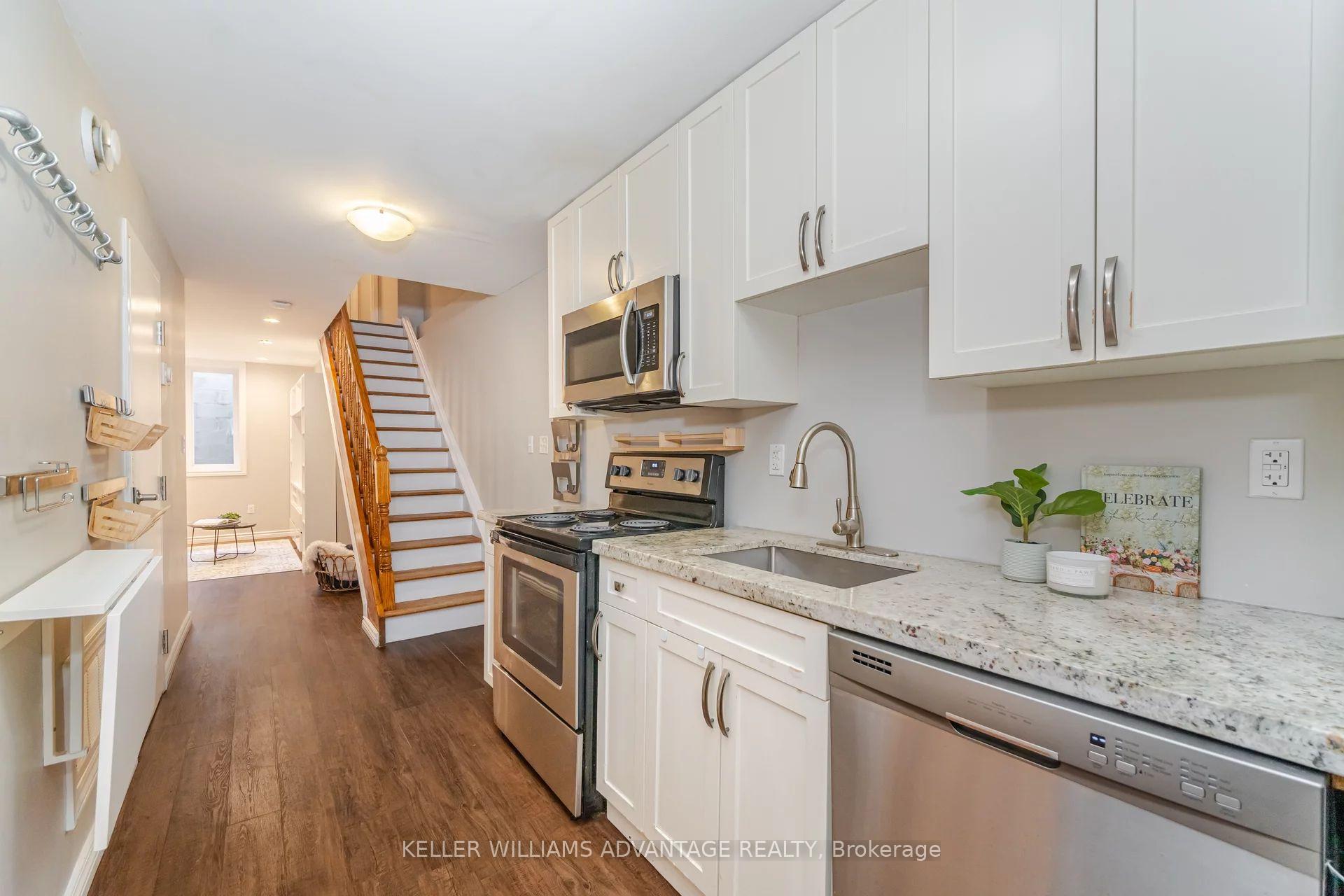Photo 5 of Unit B, 585 Coxwell Avenue, Toronto, Woodbine Corridor — HOMEH