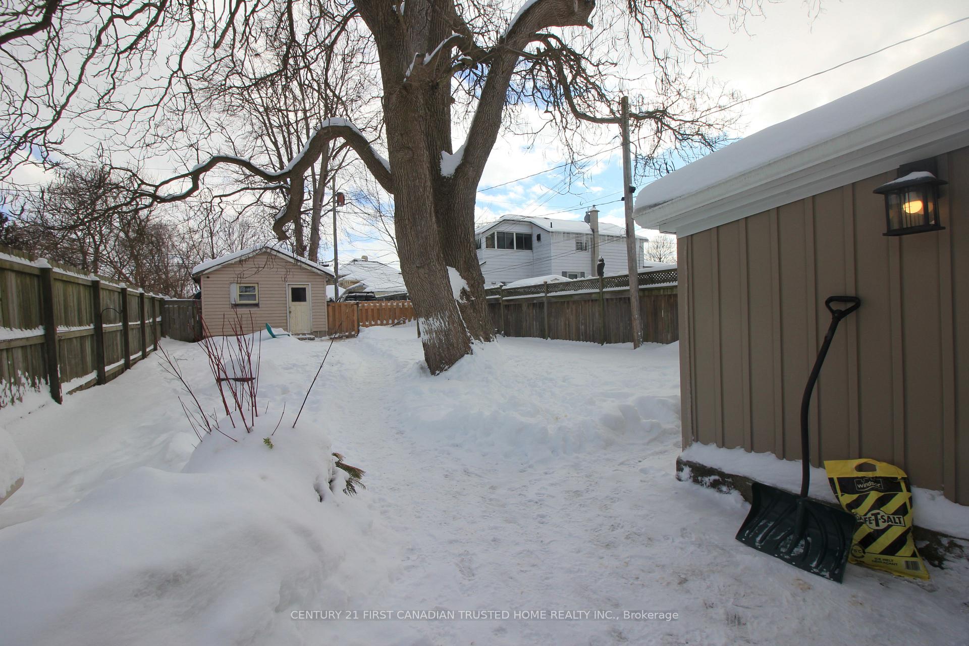 Photo 28 of 114 Front Street W, Strathroy-Caradoc, NW — HOMEH