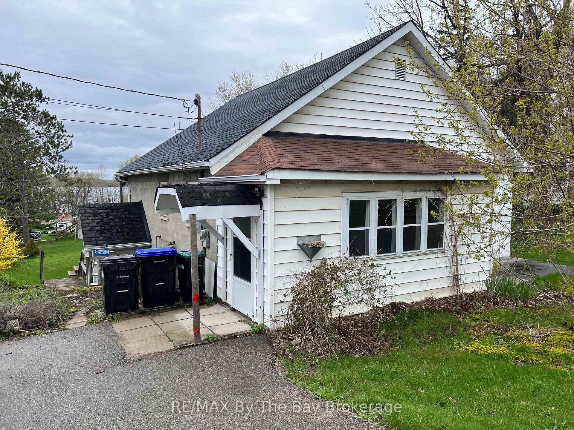 Photo 1 of 348 William Street, Tay, Victoria Harbour — HOMEH