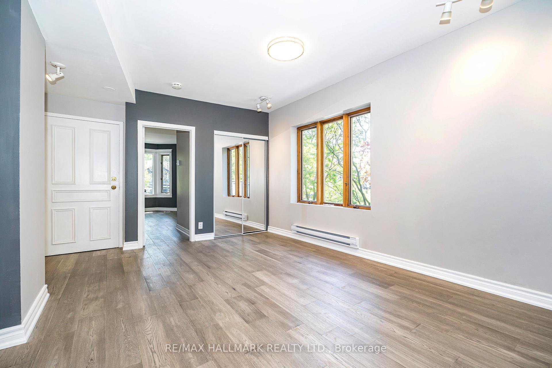 Photo 9 of Unit 2, 32 Hogarth Avenue, Toronto, North Riverdale — HOMEH