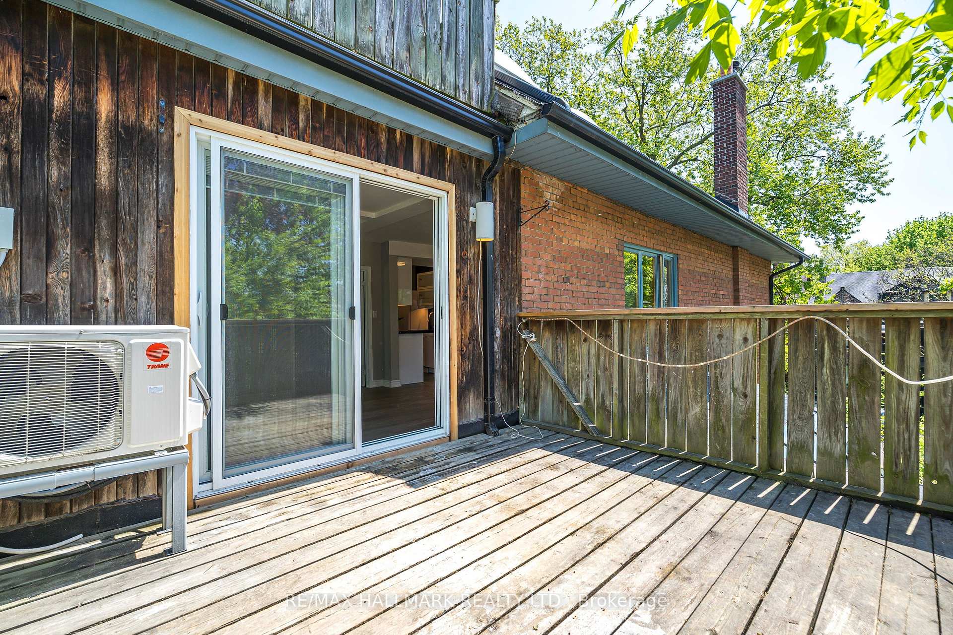 Photo 13 of Unit 2, 32 Hogarth Avenue, Toronto, North Riverdale — HOMEH