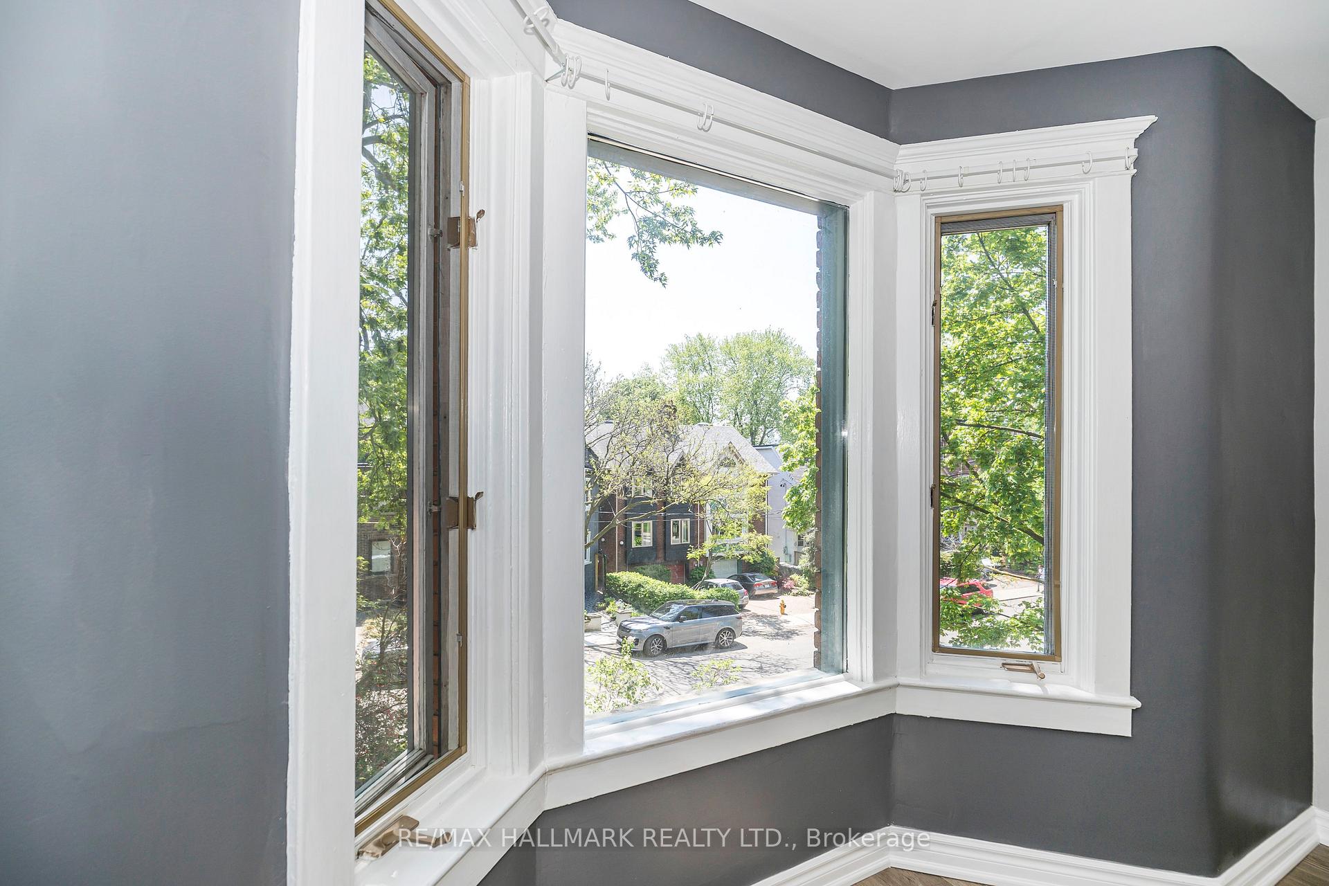 Photo 23 of Unit 2, 32 Hogarth Avenue, Toronto, North Riverdale — HOMEH