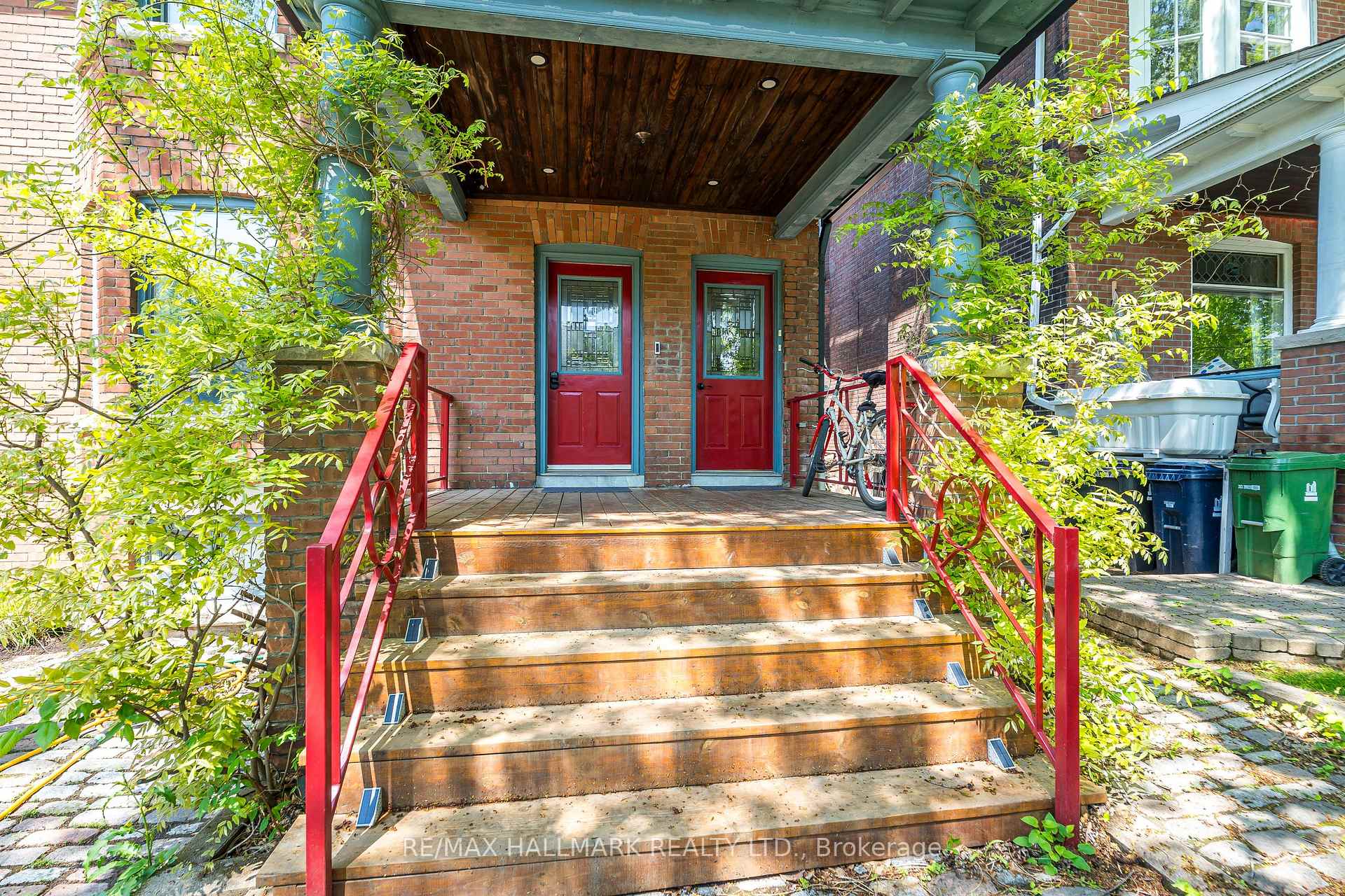 Photo 26 of Unit 2, 32 Hogarth Avenue, Toronto, North Riverdale — HOMEH
