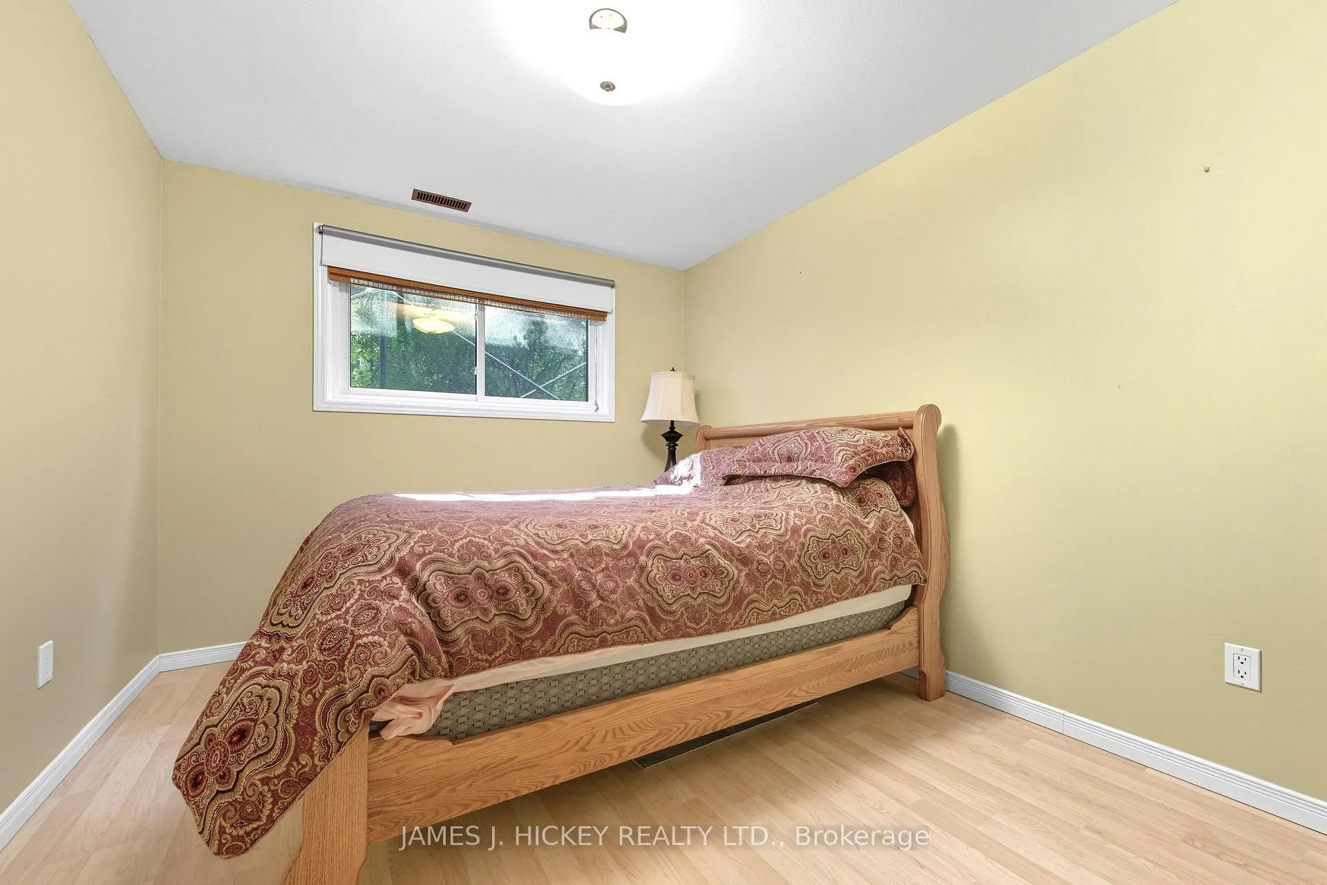Photo 29 of 119 Frontenac Crescent, Deep River — HOMEH