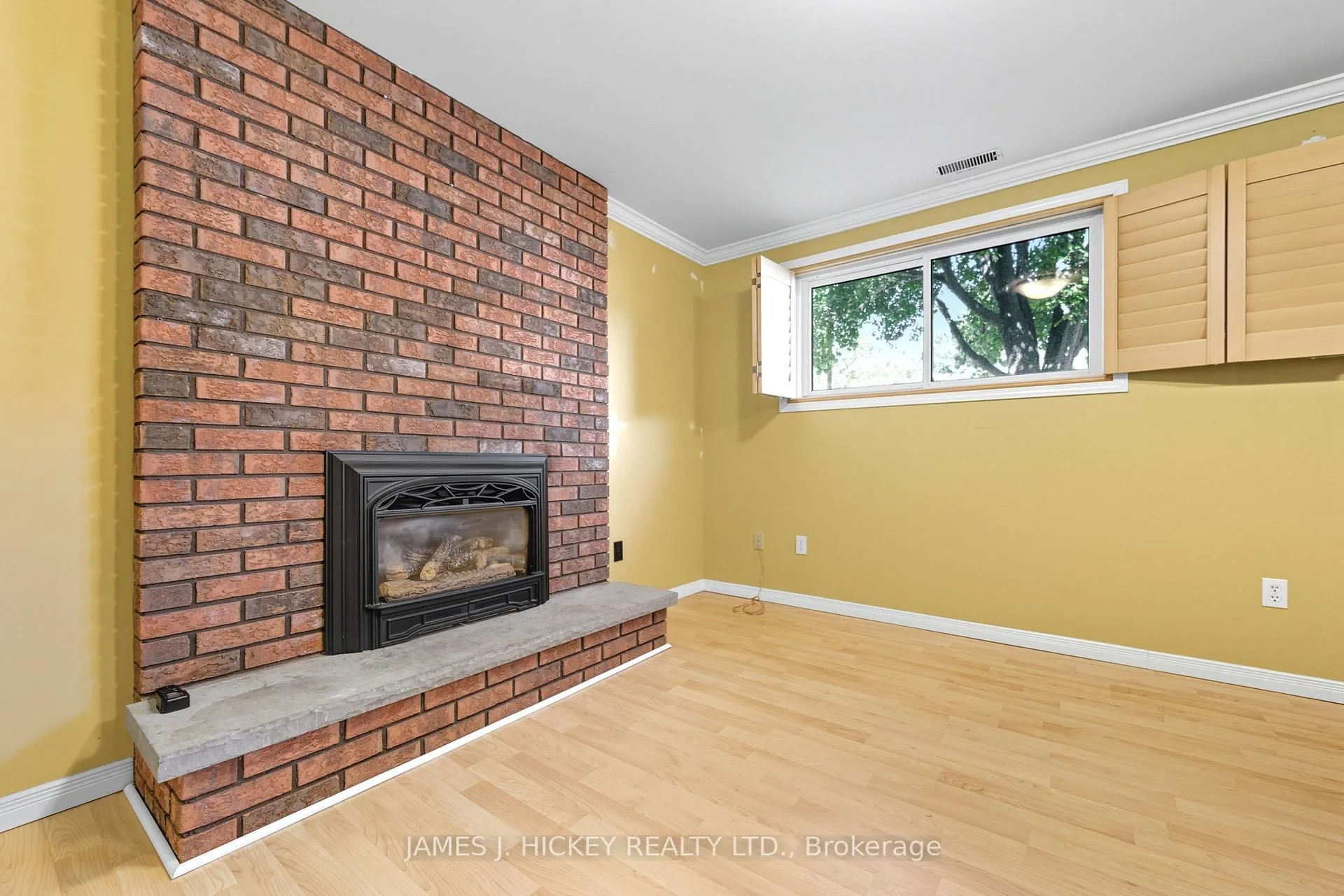 Photo 33 of 119 Frontenac Crescent, Deep River — HOMEH