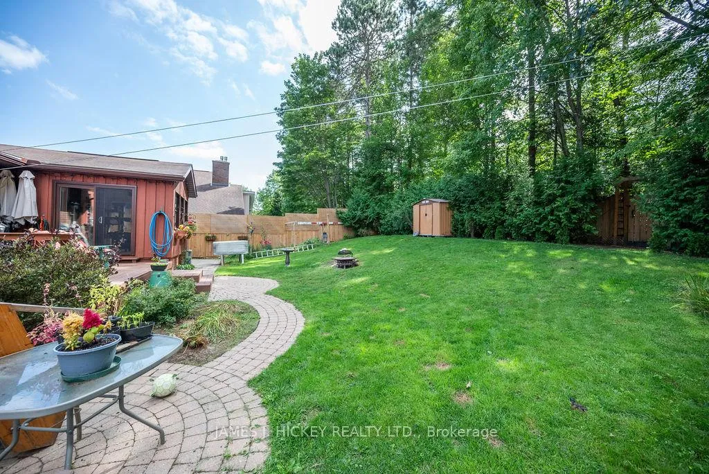 Photo 38 of 119 Frontenac Crescent, Deep River — HOMEH