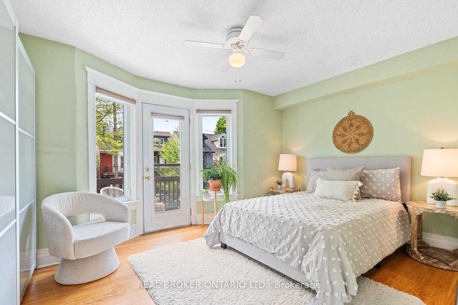 Photo 20 of 23 Muriel Avenue, Toronto, Danforth — HOMEH