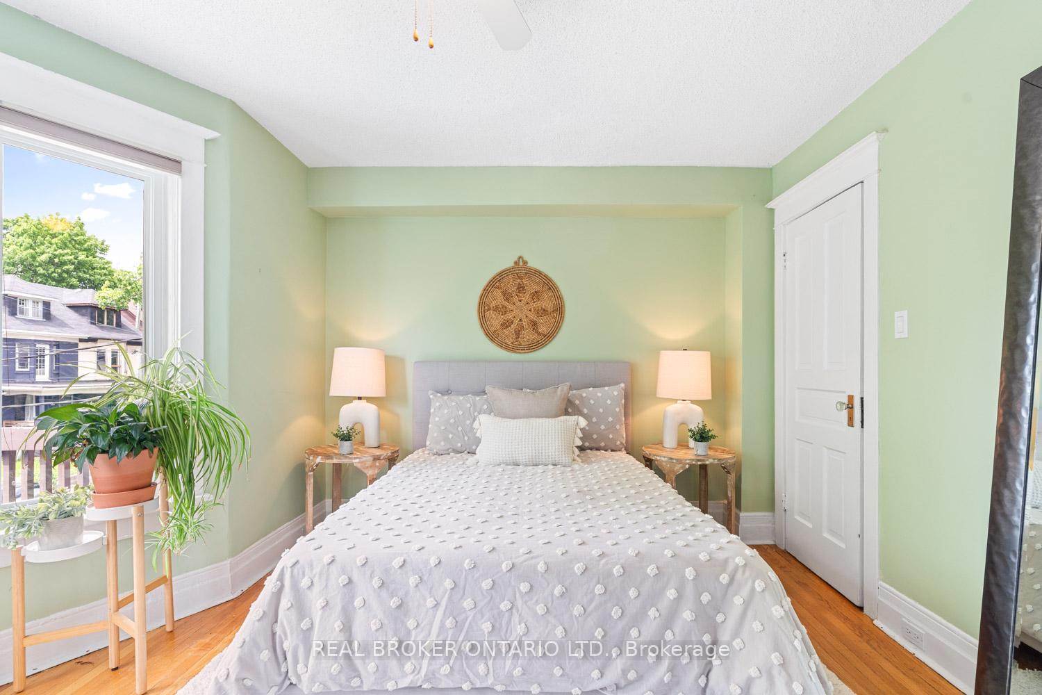 Photo 21 of 23 Muriel Avenue, Toronto, Danforth — HOMEH