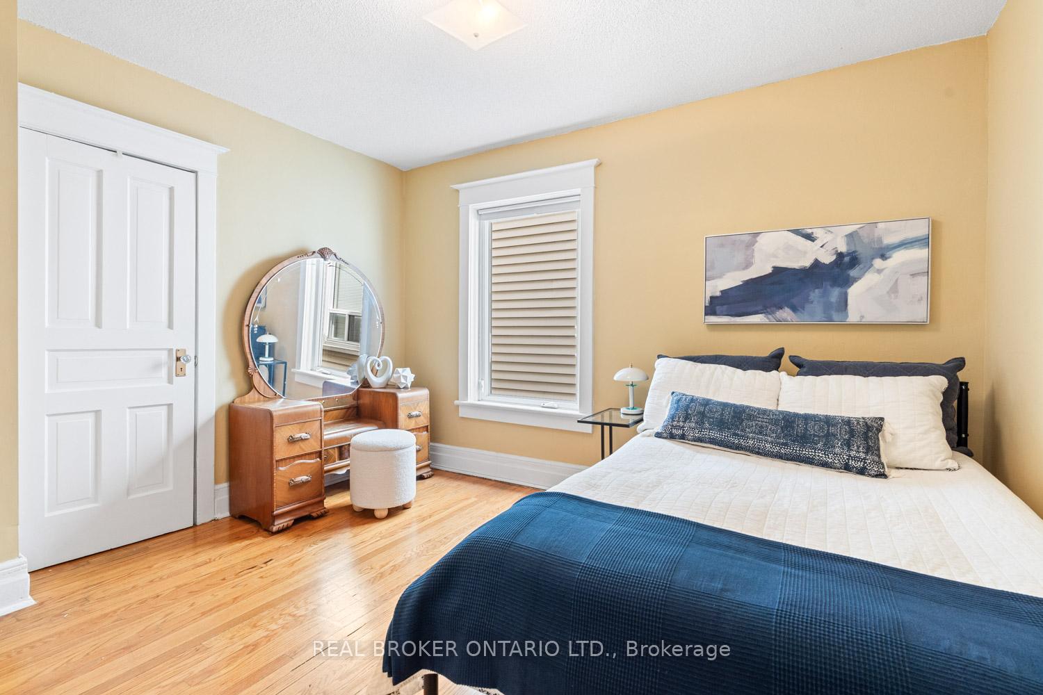 Photo 24 of 23 Muriel Avenue, Toronto, Danforth — HOMEH