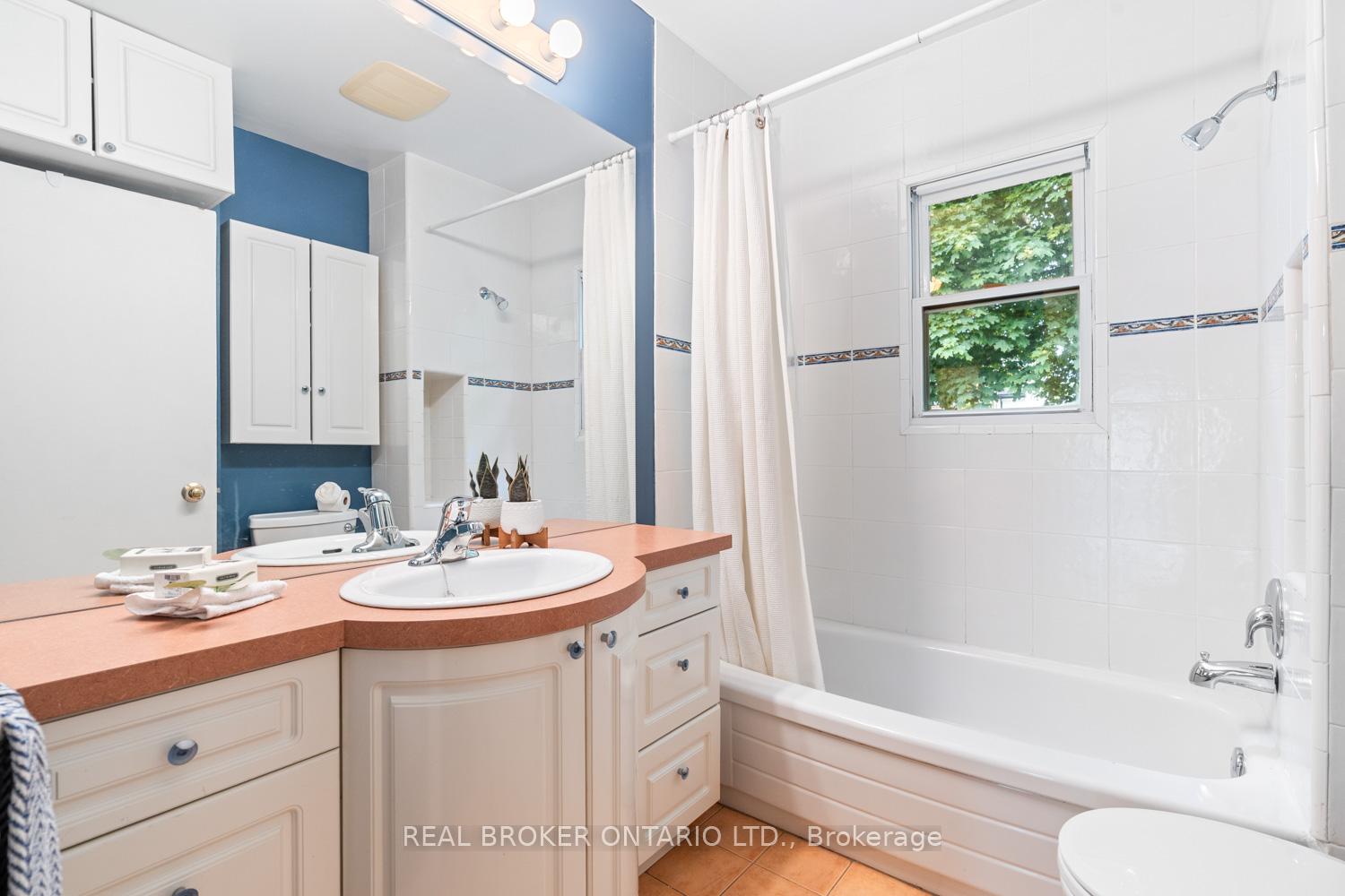 Photo 29 of 23 Muriel Avenue, Toronto, Danforth — HOMEH