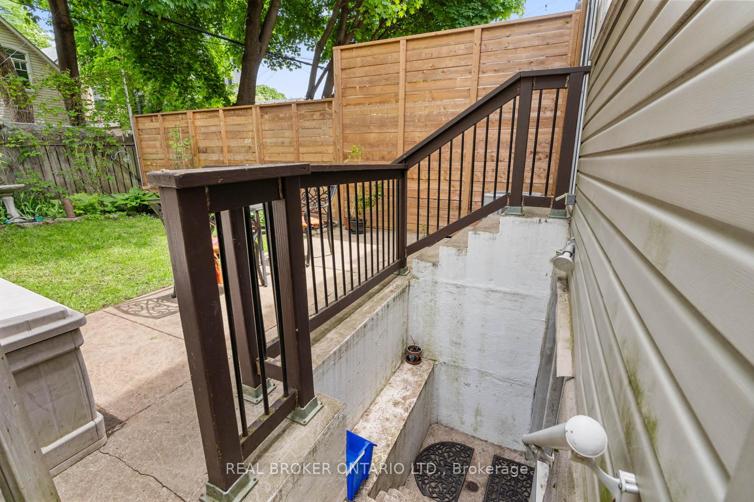 Photo 33 of 23 Muriel Avenue, Toronto, Danforth — HOMEH