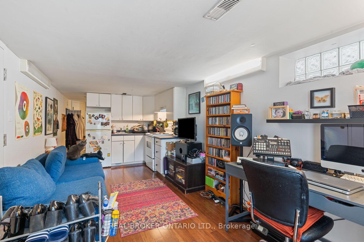 Photo 34 of 23 Muriel Avenue, Toronto, Danforth — HOMEH