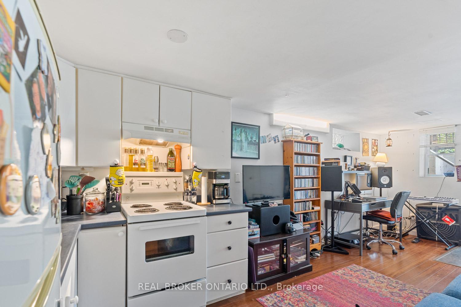 Photo 36 of 23 Muriel Avenue, Toronto, Danforth — HOMEH