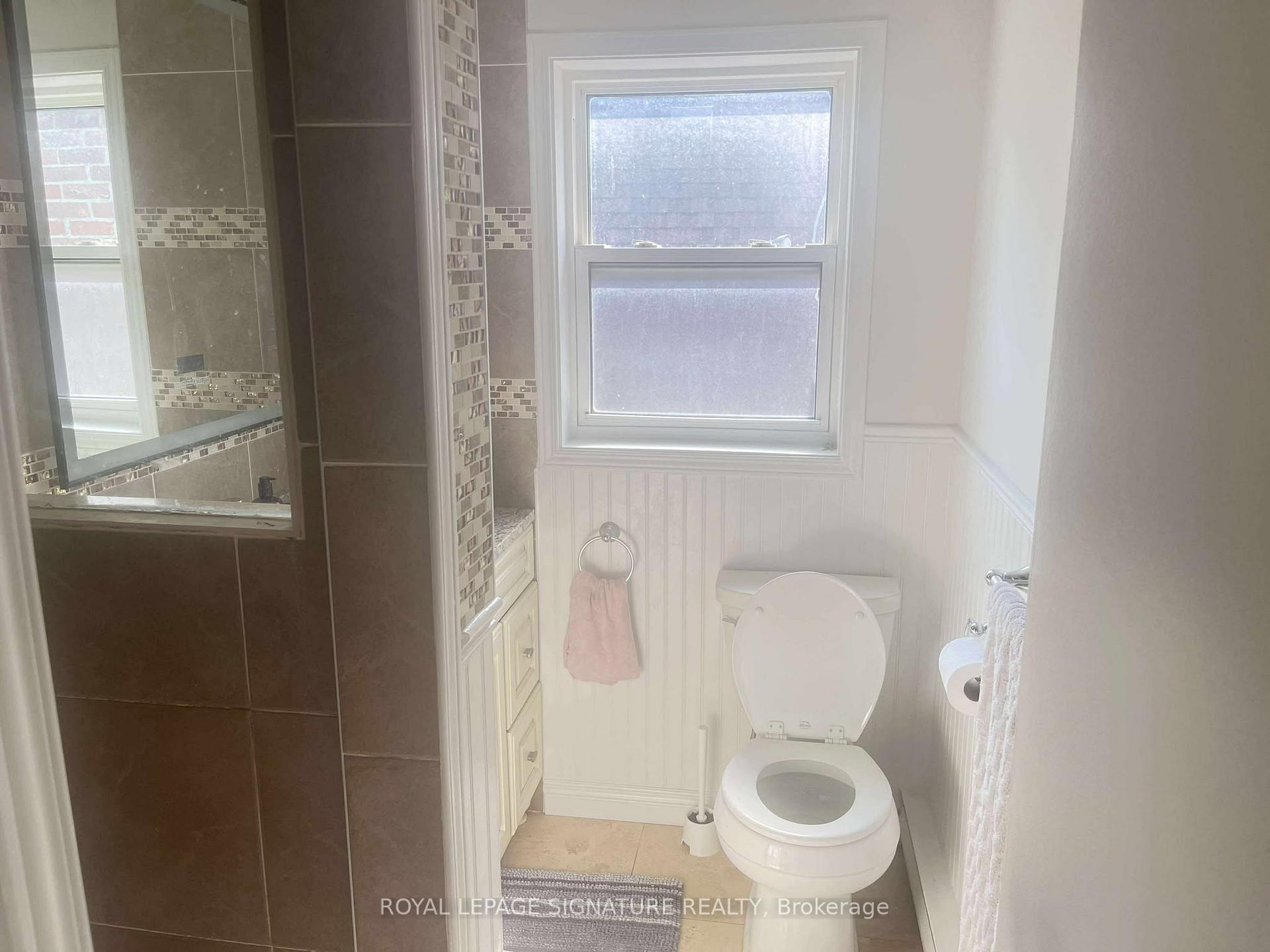 Photo 13 of Unit GF + 2F, 166 Chaplin Crescent, Toronto, Forest Hill South — HOMEH