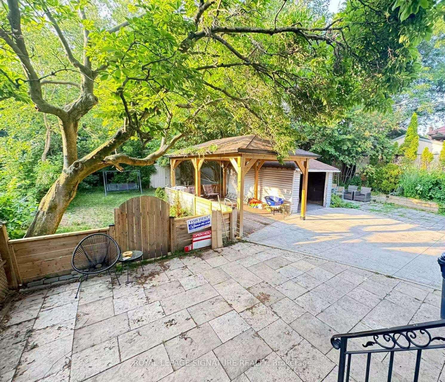 Photo 17 of Unit GF + 2F, 166 Chaplin Crescent, Toronto, Forest Hill South — HOMEH